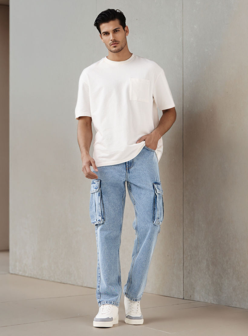 Men Straight Fit Mid-Rise Cargo Jeans-men-clothing-bottoms-jeans-image-2