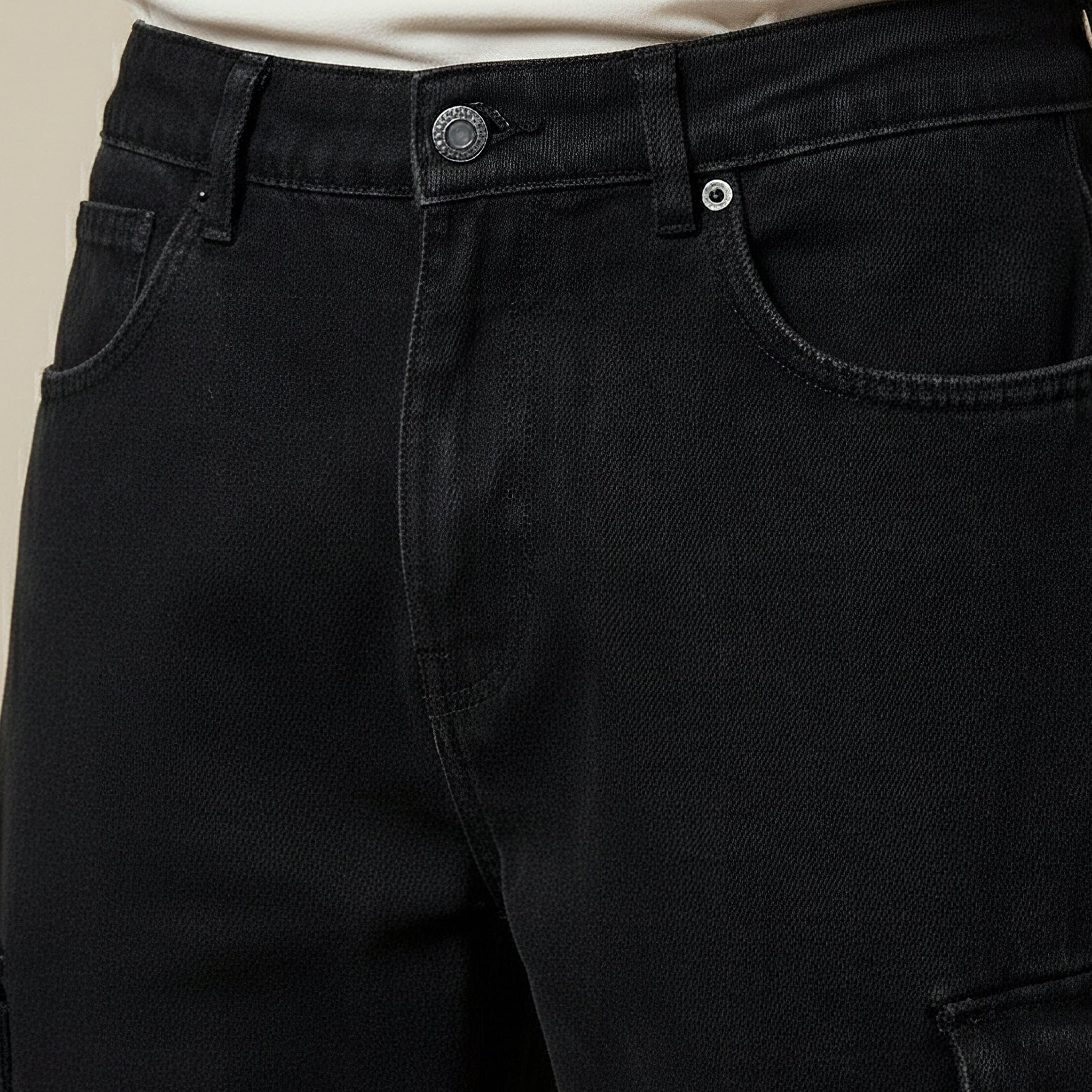 بنطلون جينز رجالي كارجو بقصة عادية وخصر متوسط الارتفاع-men-clothing-bottoms-jeans-image-1