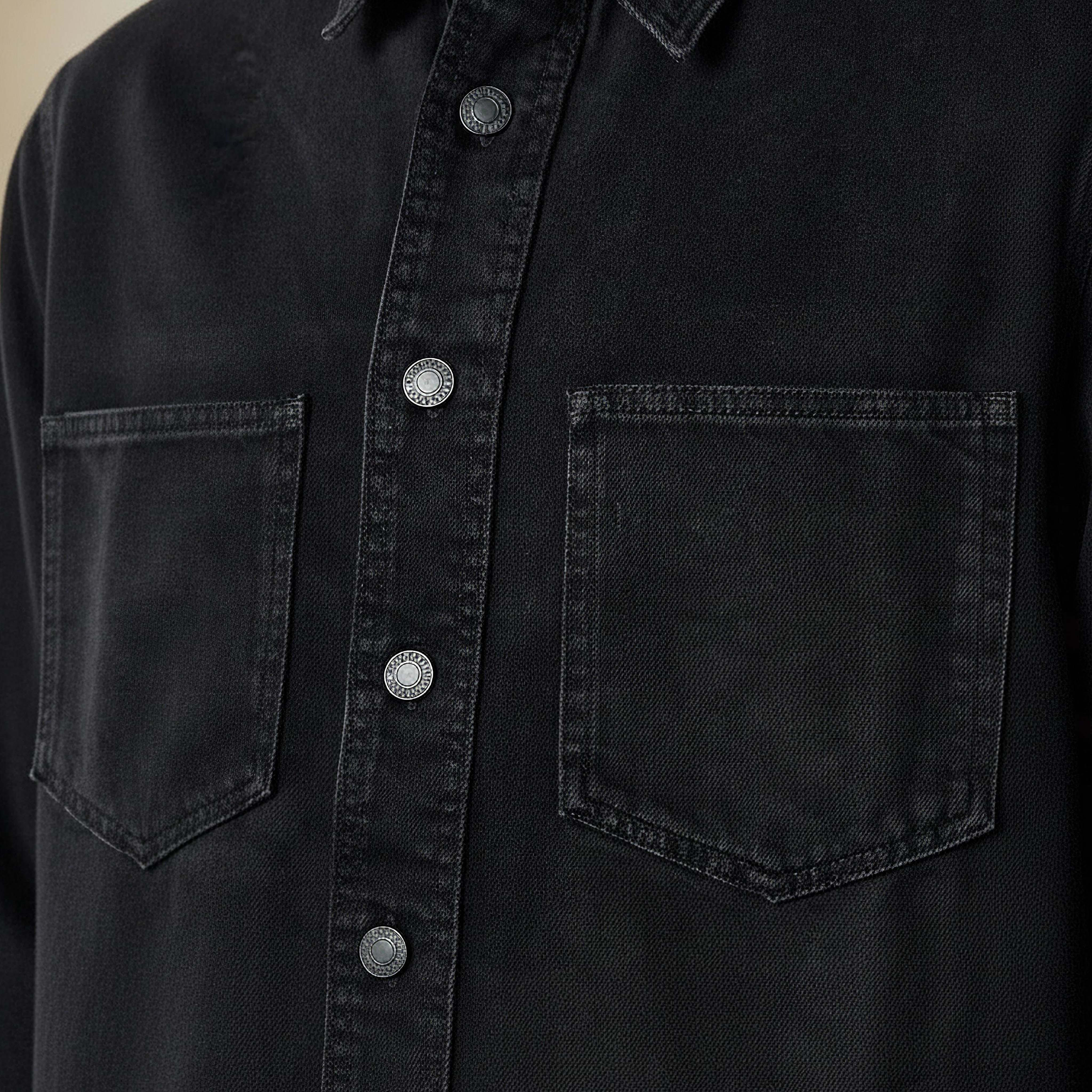 قميص دينم رجالي بأكمام طويلة وقصة عادية وياقة كلاسيكية-men-clothing-shirts-image-3