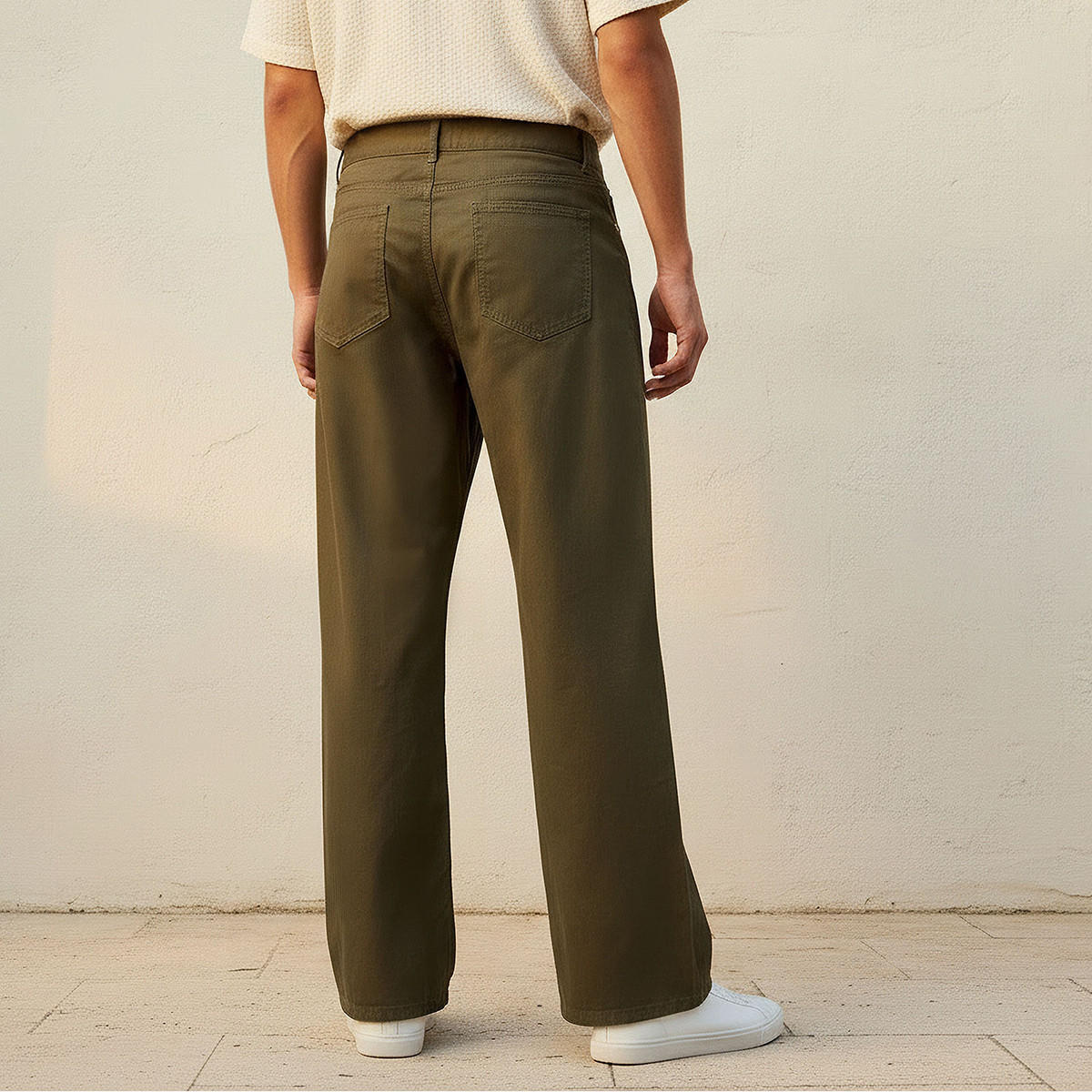 Men Baggy Fit Mid-Rise Jeans-men-clothing-bottoms-jeans-image-4