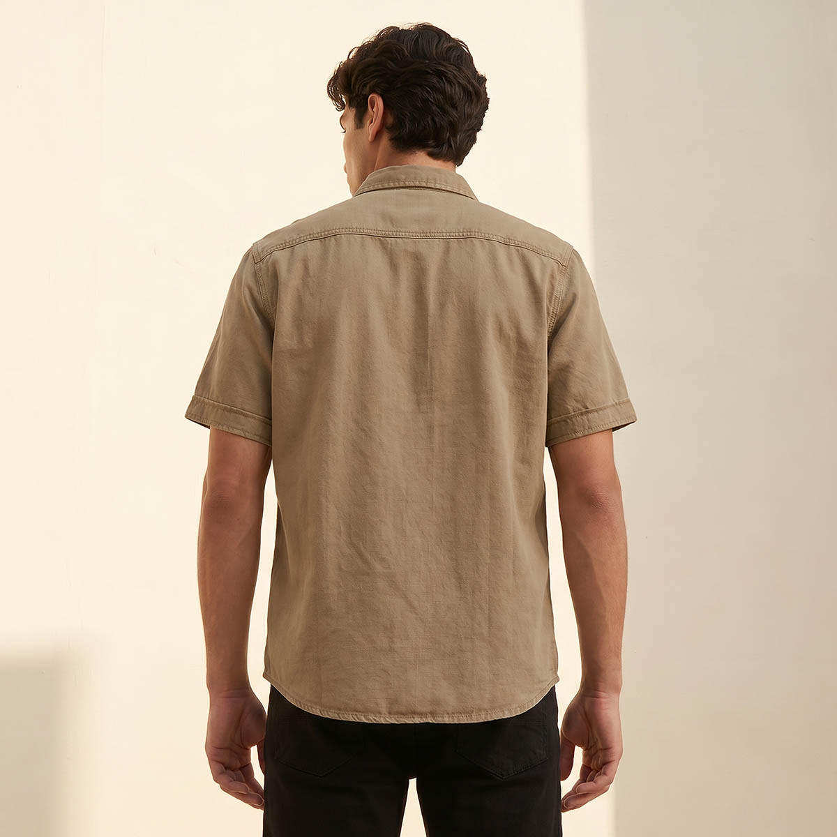 قميص رجالي بأكمام قصيرة وياقة عادية-men-clothing-shirts-image-4