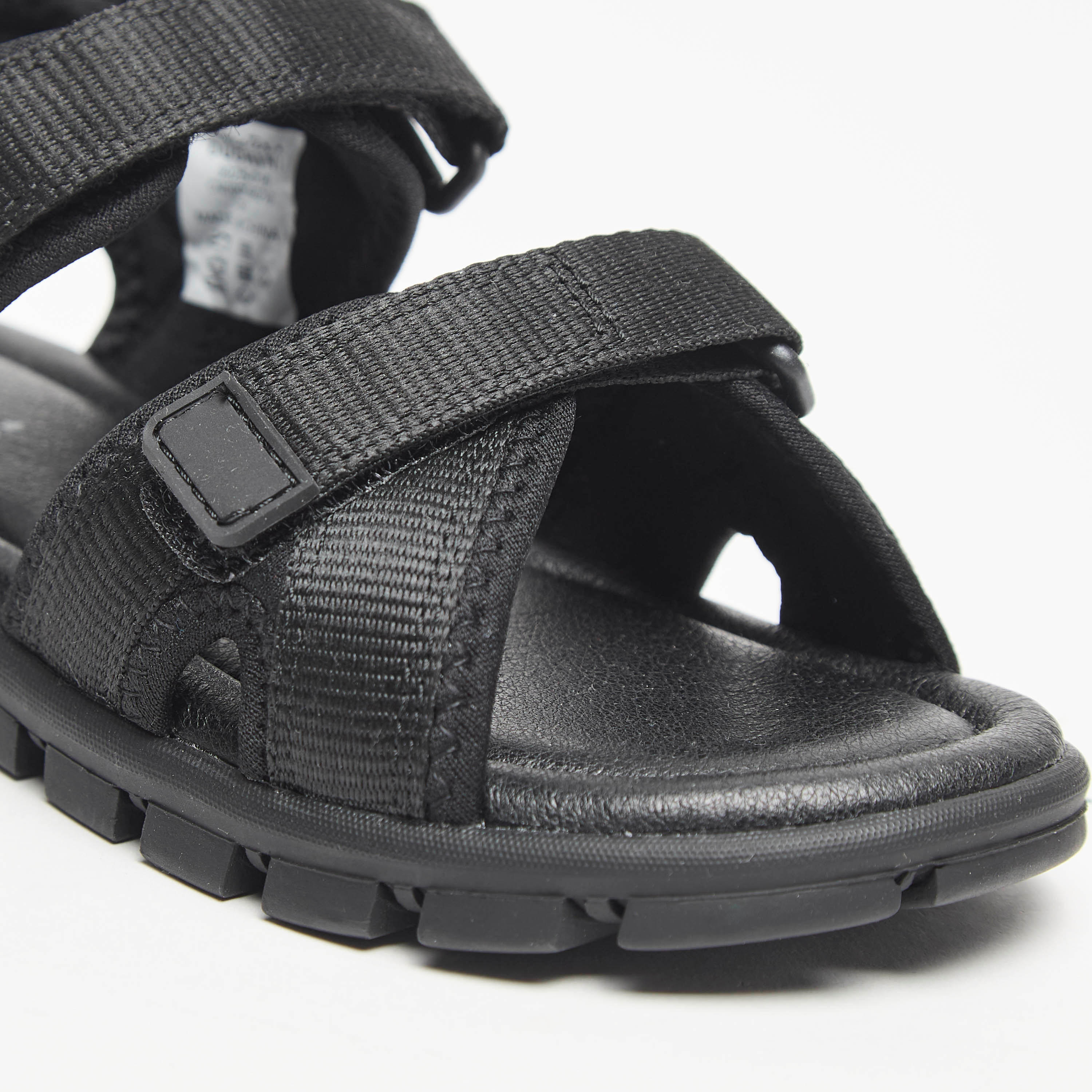 Mister Duchini Panelled Sandals with Hook and Loop Closure-boys-shoes-sandals-image-10