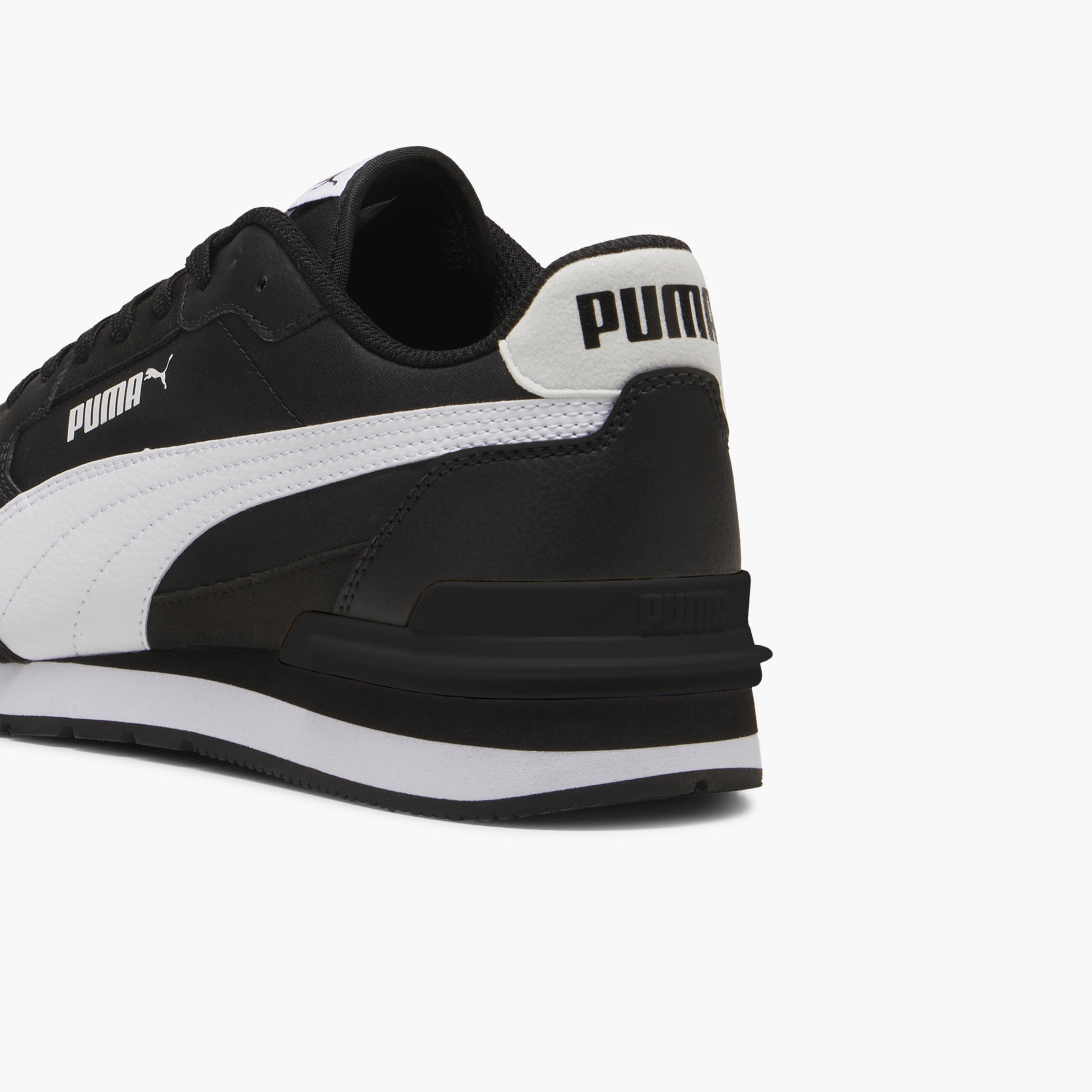 Puma Men ST Runner V4 NL Lace-Up Low Ankle Sneakers-sports-men-shoes-image-6
