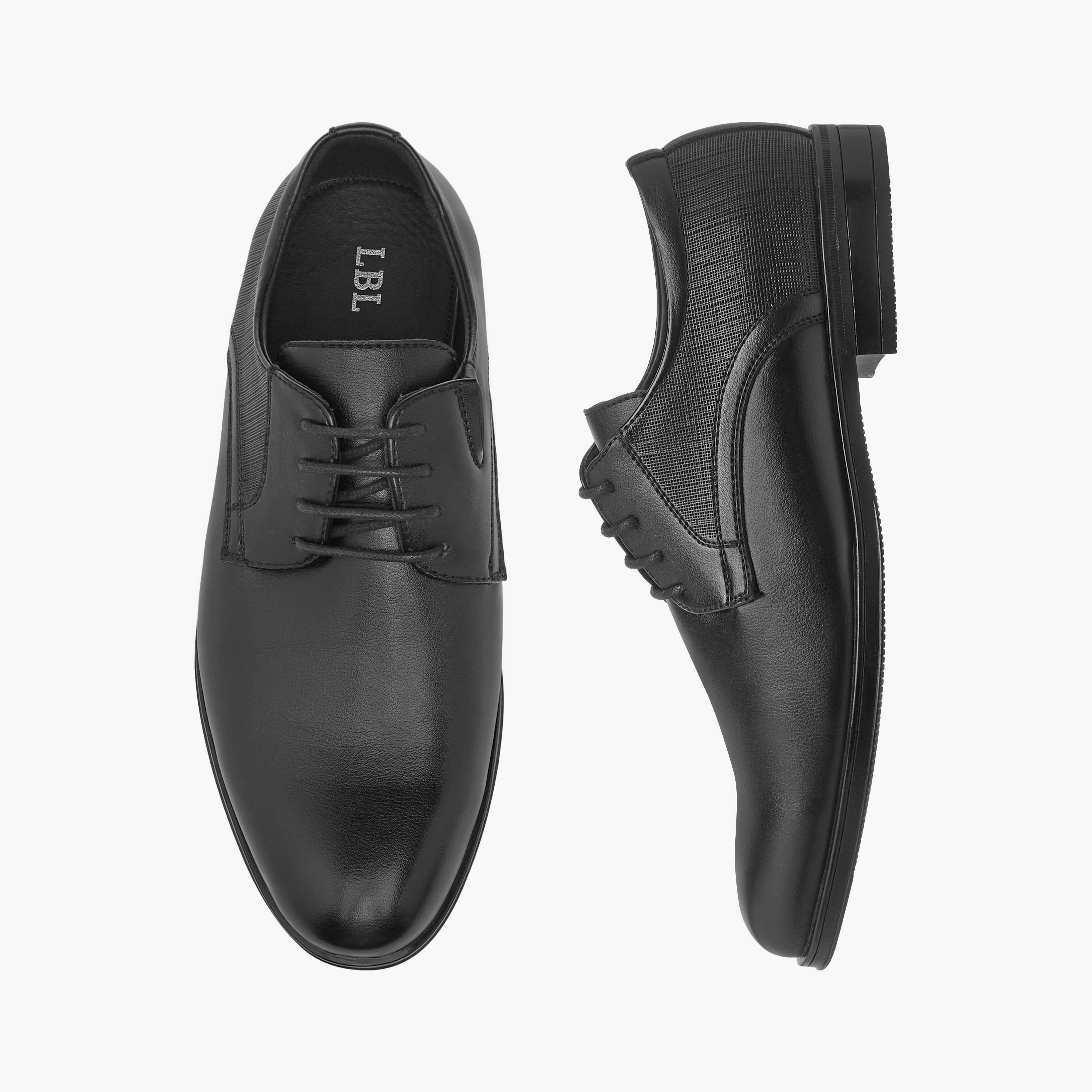 حذاء ديربي بارز الملمس برباط إغلاق من إل بي إل من شو إكسبرس-men-shoes-formalshoes-image-1