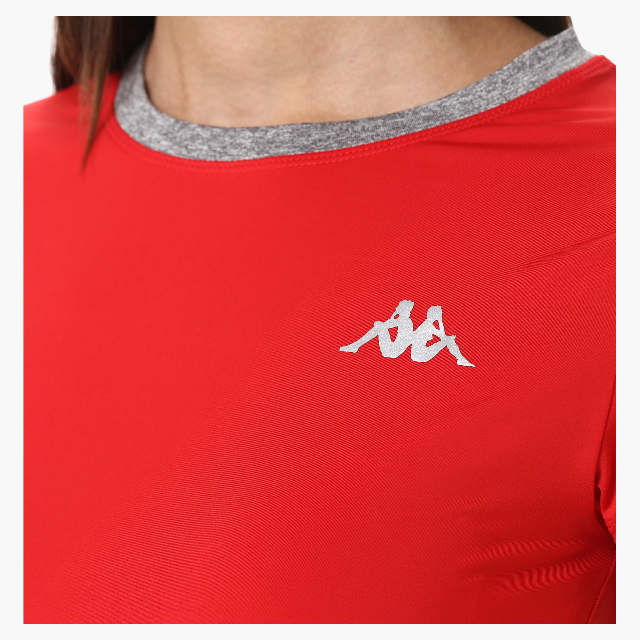 Kappa Crop Top with Round and Contrast Ribbed Neck in Regular Fit-women-clothing-sportswearandactivewear-tshirtsandvests-image-9