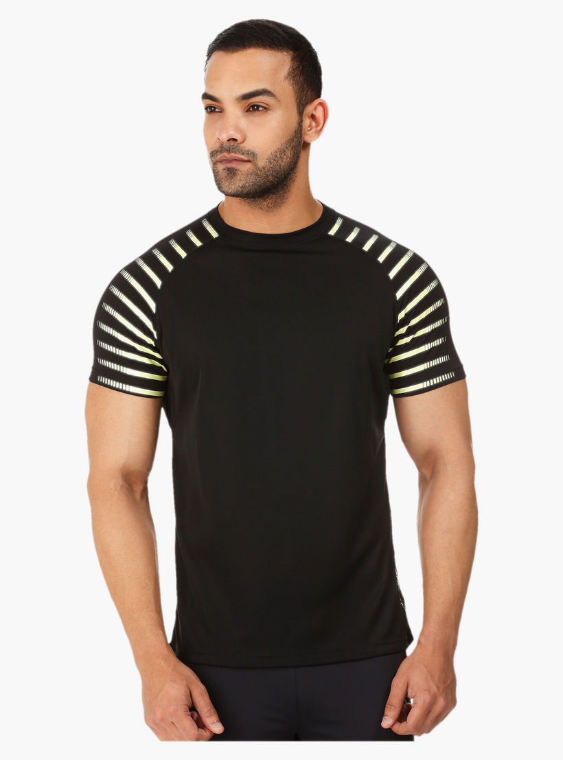 Kappa Printed T-shirt with Mesh Insert-men-clothing-sportswearandactivewear-tshirtsandpolos-image-1
