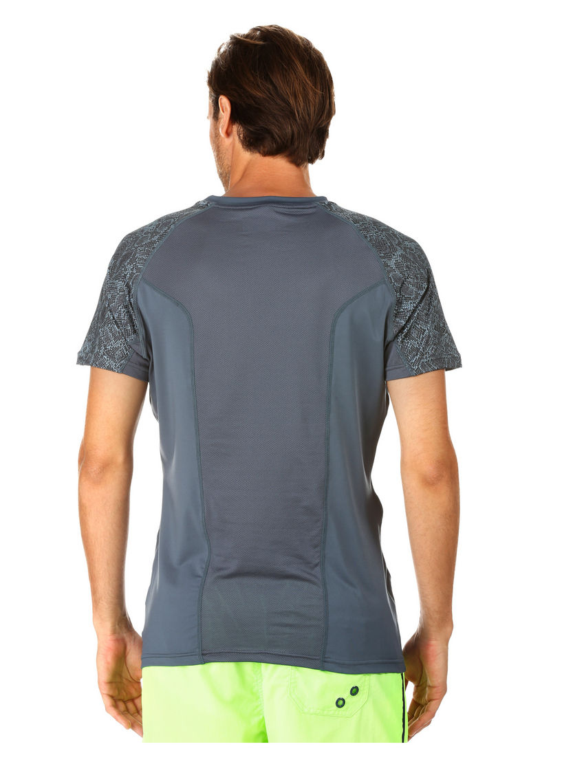 Kappa Dual-tone T-shirt-men-clothing-sportswearandactivewear-tshirtsandpolos-image-4