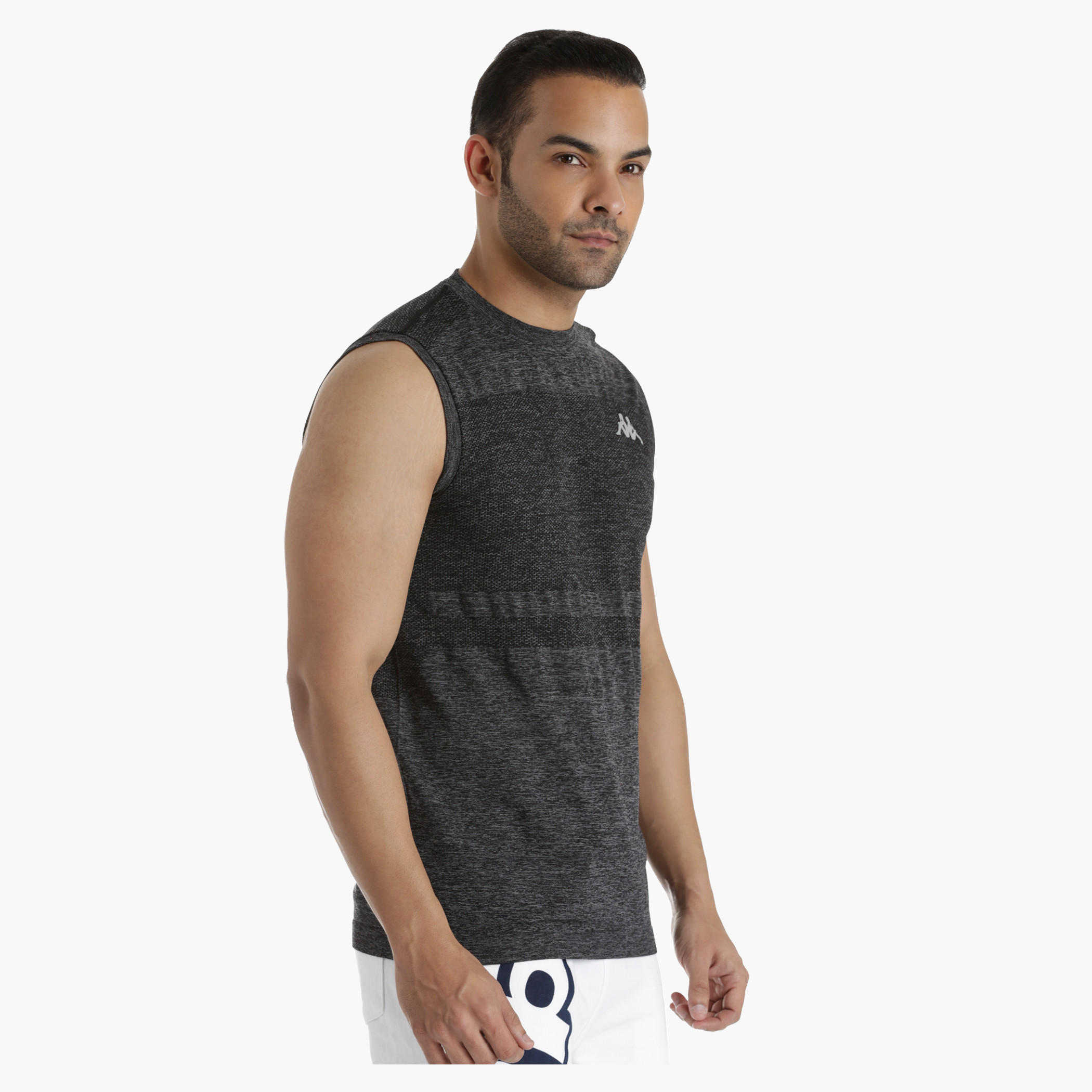 Kappa Vest with Seamless Pattern in Regular Fit-men-clothing-sportswearandactivewear-tshirtsandpolos-image-3