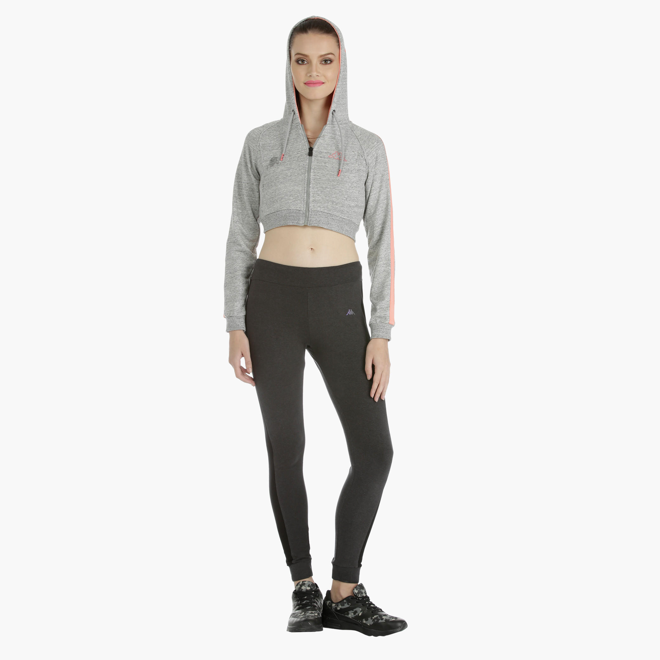 Kappa Cropped Sweatshirt with Hood in Regular Fit-women-clothing-sportswearandactivewear-hoodiesandsweatshirts-image-5