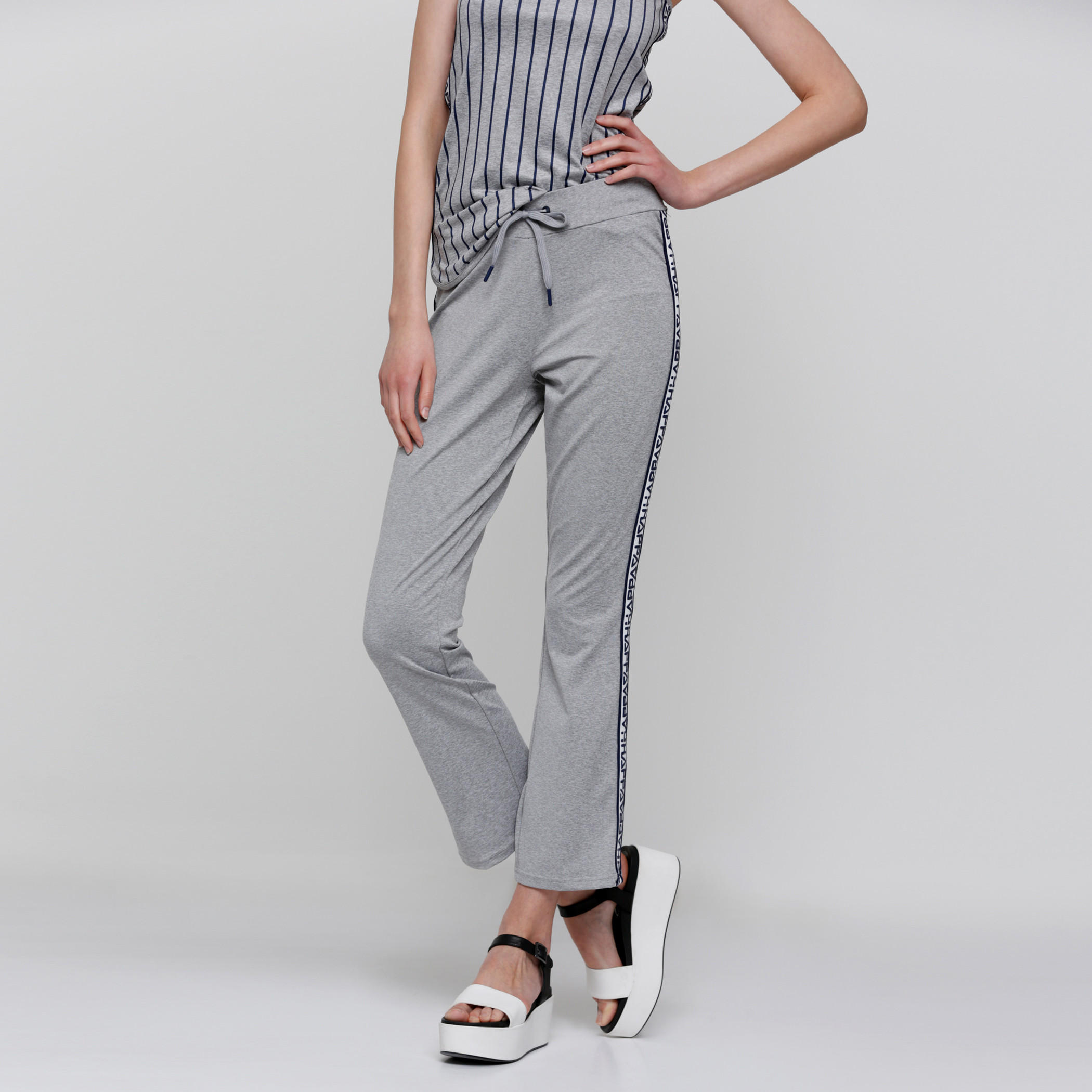 بنطال طويل بخصر مطّاطي مزيّن بشريطة من كابا-women-clothing-sportswearandactivewear-bottoms-image-1