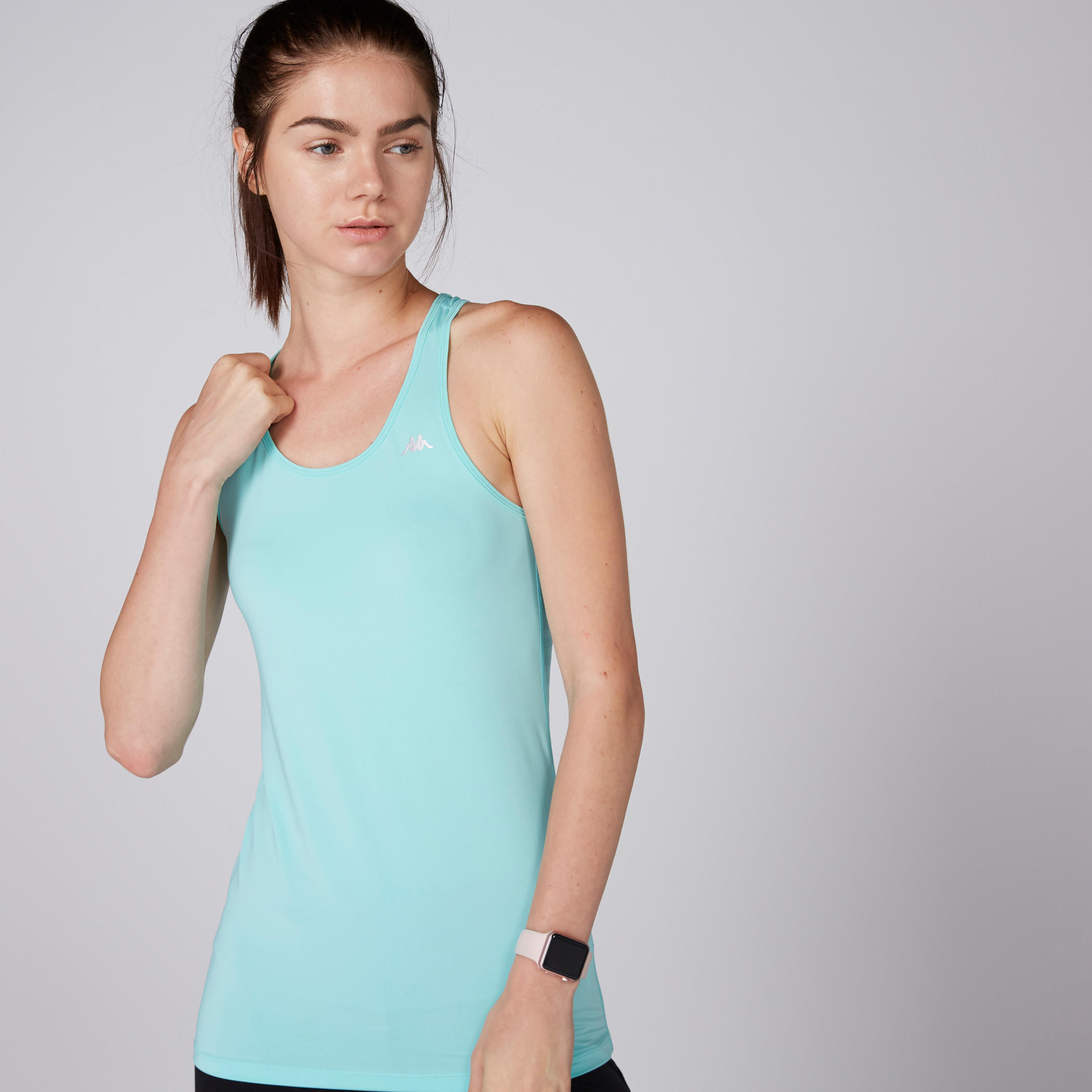 سترة فيست دون أكمام بياقة عميقة وظهر ريسر من كابا-women-clothing-sportswearandactivewear-tshirtsandvests-image-1