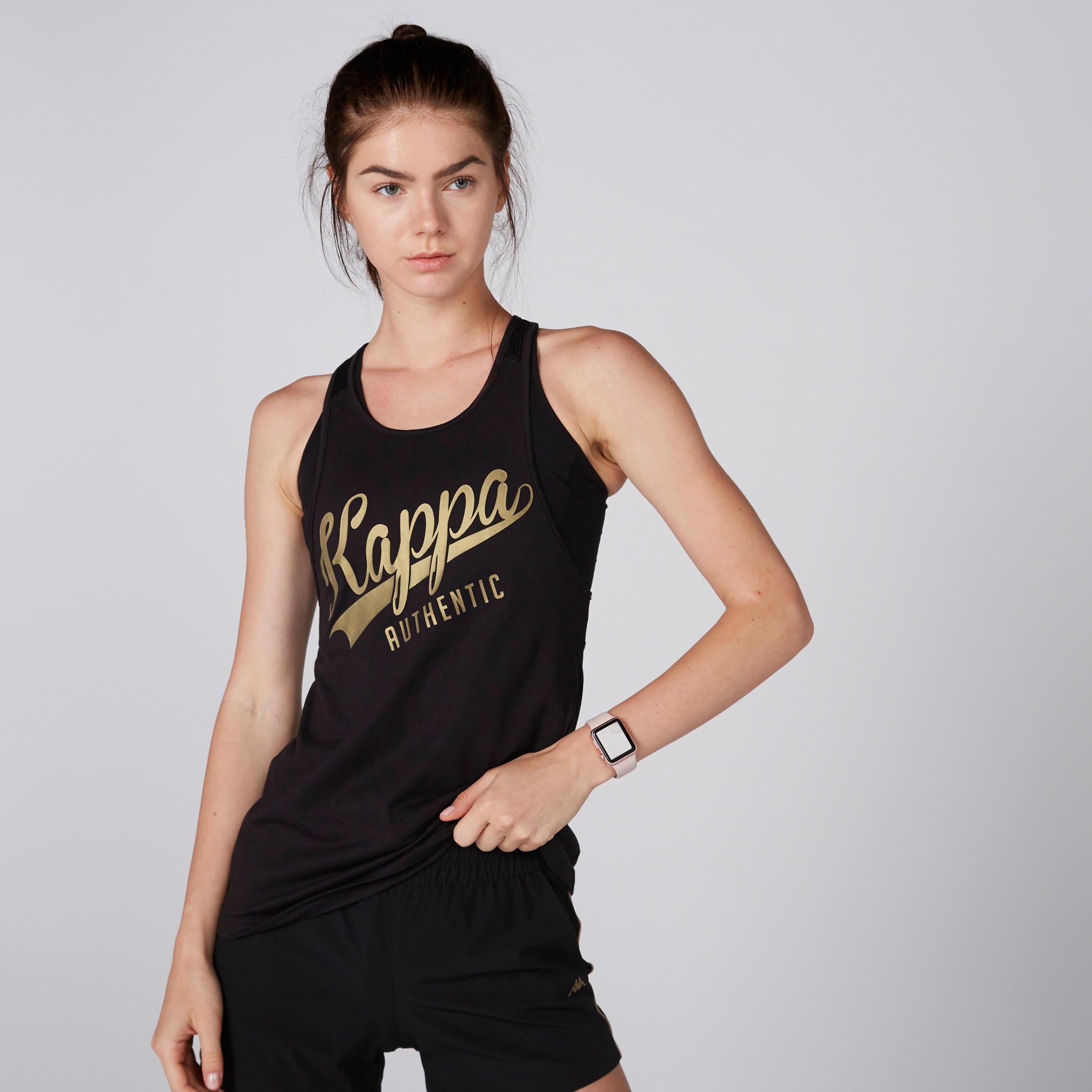 سترة فيست بياقة عميقة وظهر ريسر وطبعات من كابا-women-clothing-sportswearandactivewear-tshirtsandvests-image-3