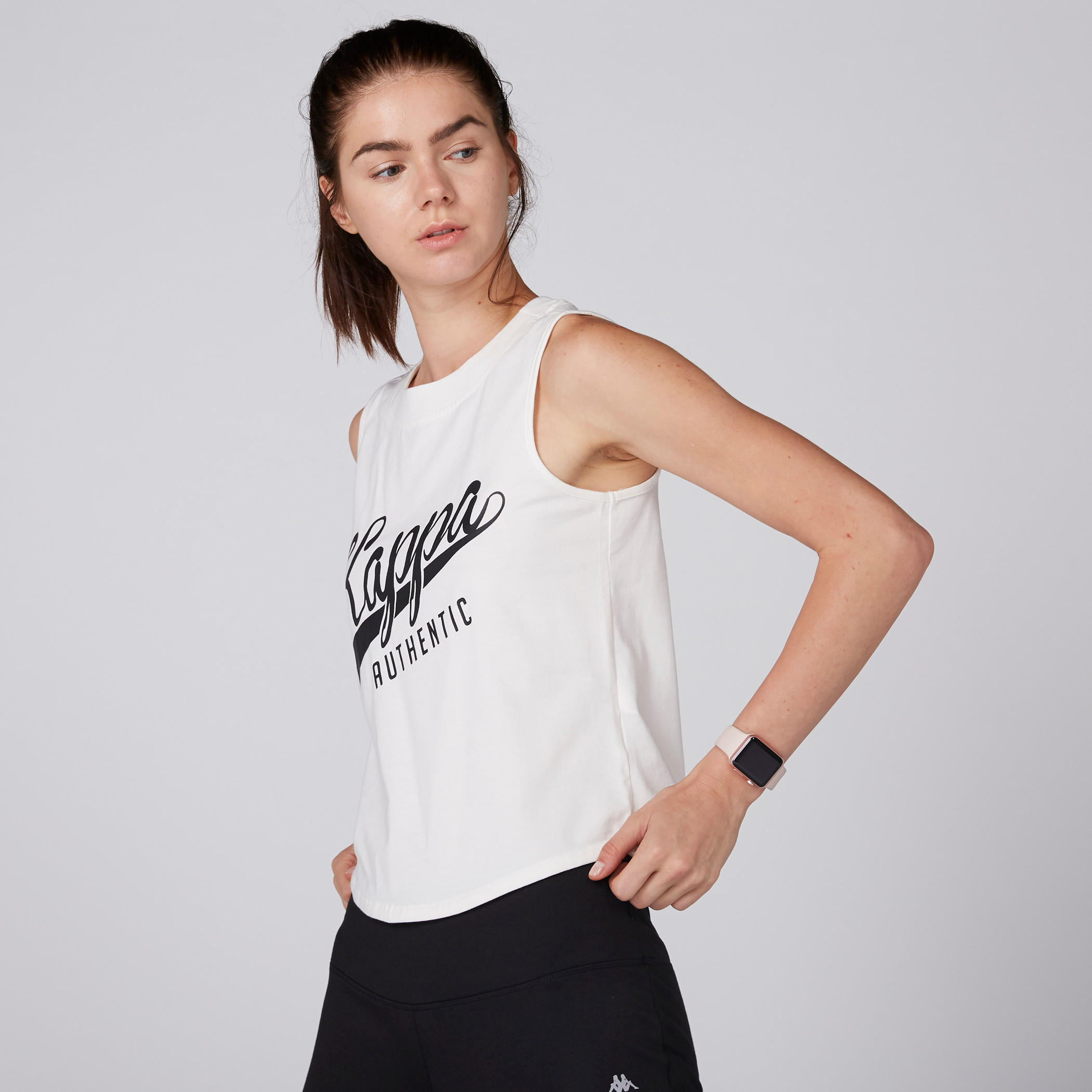 بلوزة قصيرة دون أكمام بياقة مستديرة وطبعات من كابا-women-clothing-sportswearandactivewear-tshirtsandvests-image-2