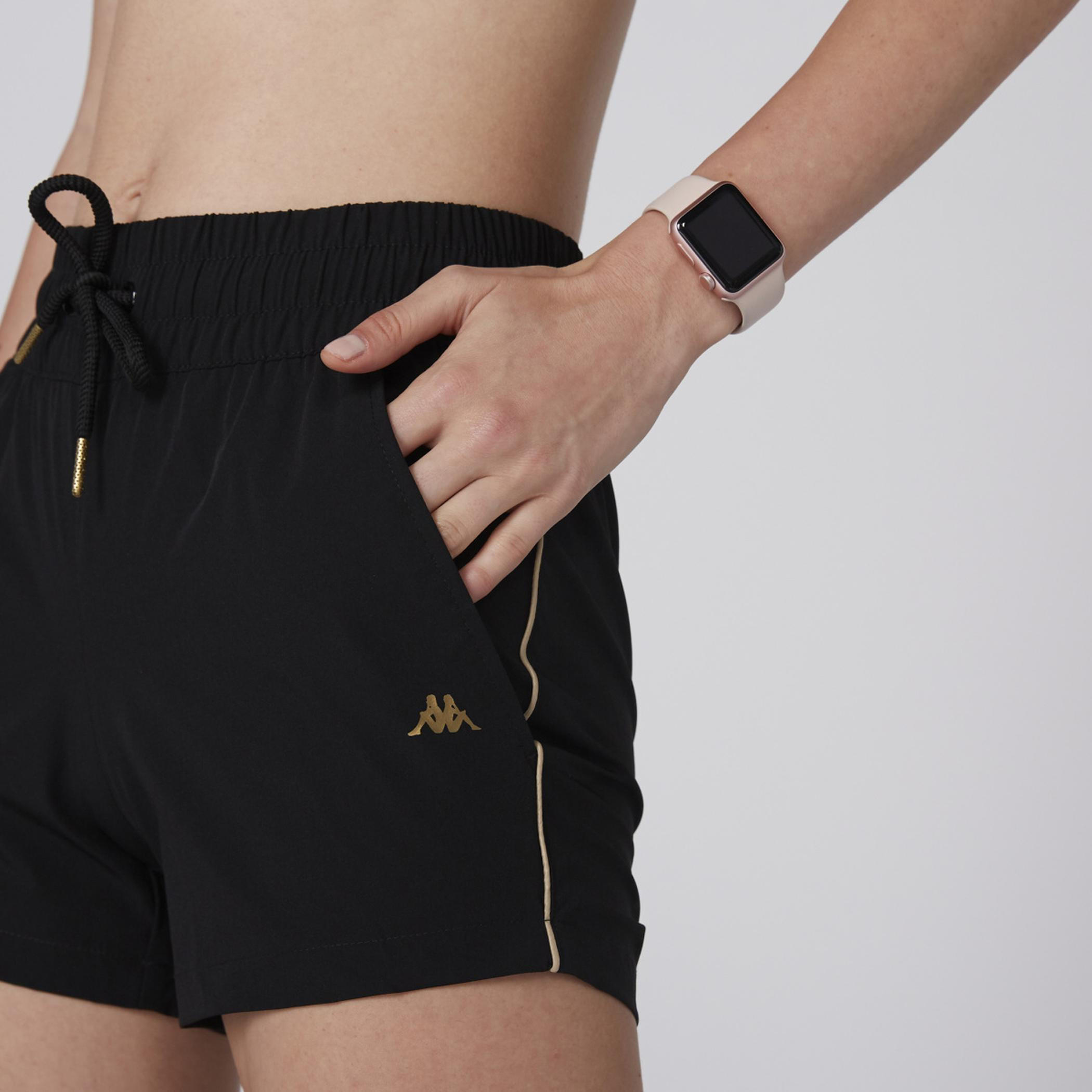 شورت بخصر مطّاطي ورباط وجيوب من كابا-women-clothing-bottoms-shorts-image-2