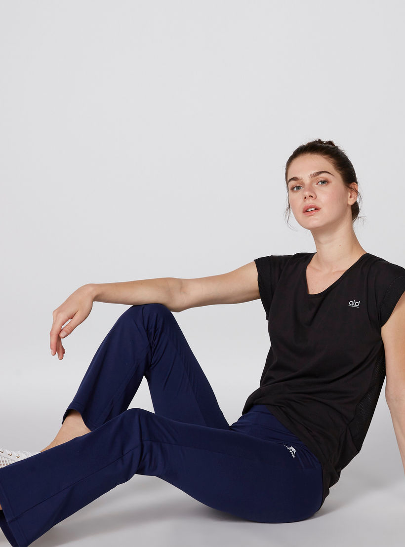 بنطال رياضي بخصر مطّاطي وجيوب من كابا-women-clothing-bottoms-trousers-image-6