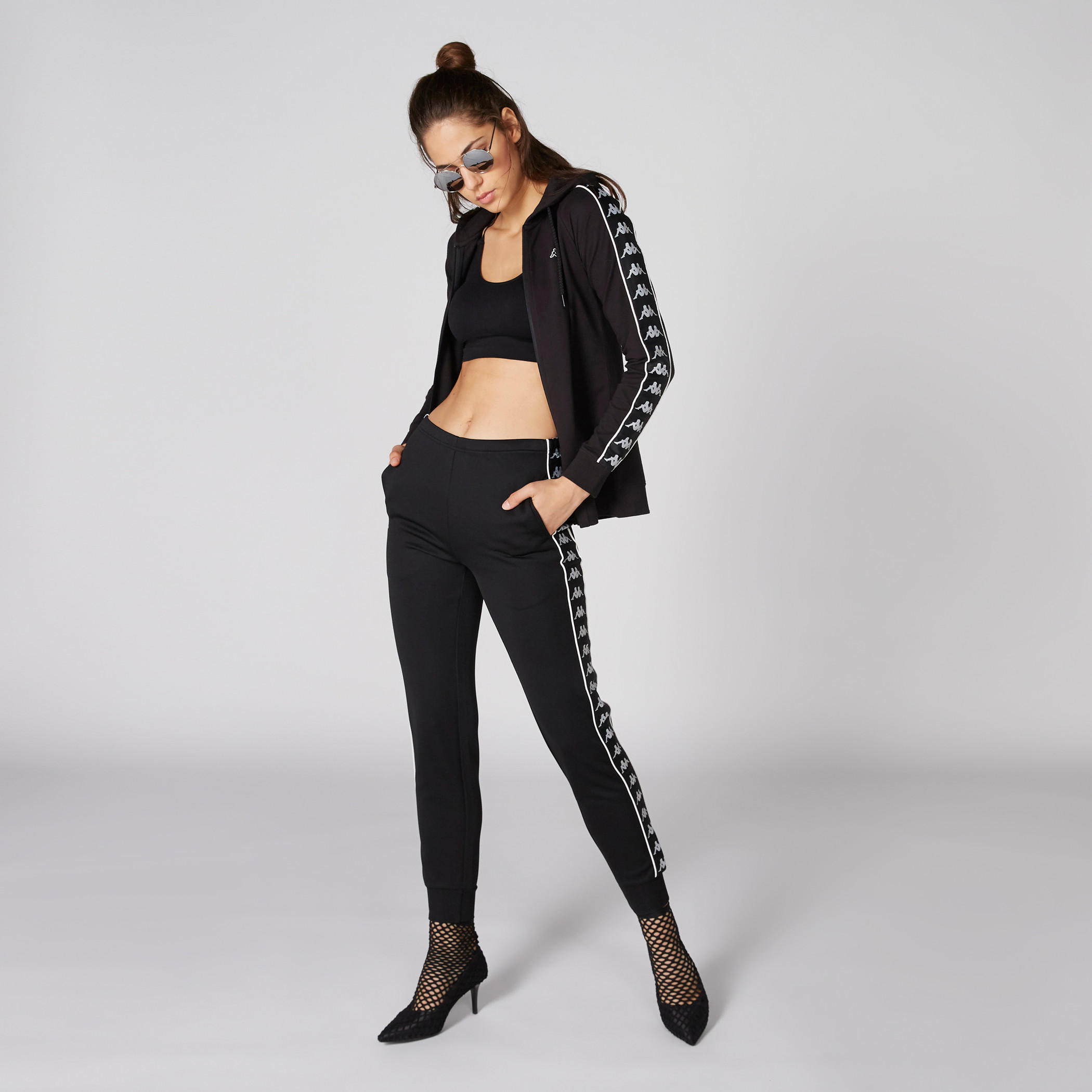هودي بأكمام طويلة وسحّاب إغلاق من كابا-women-clothing-sportswearandactivewear-hoodiesandsweatshirts-image-6