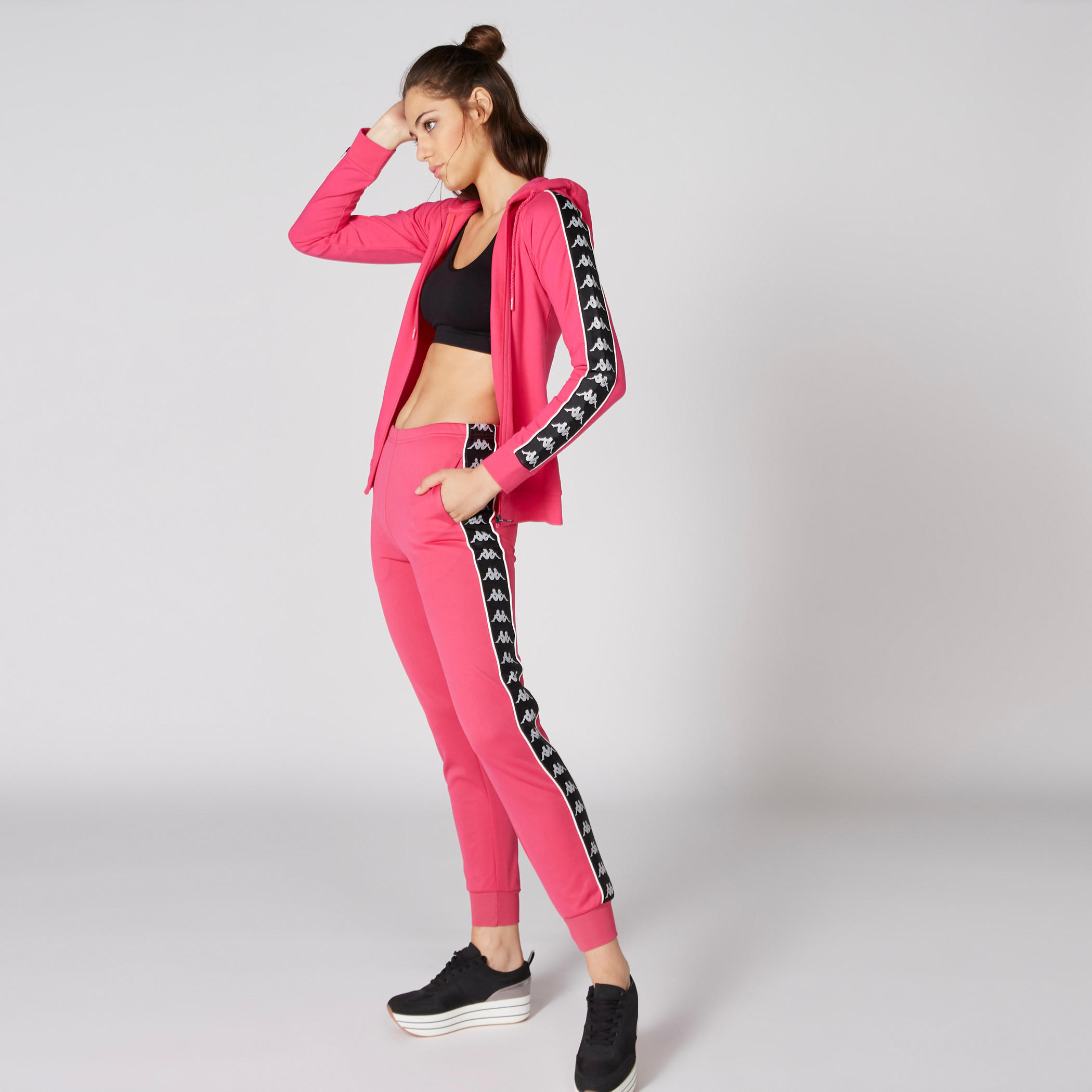 جاكيت بسحّاب إغلاق وقبعة من كابا-women-clothing-sportswearandactivewear-coatsandjackets-jackets-image-3