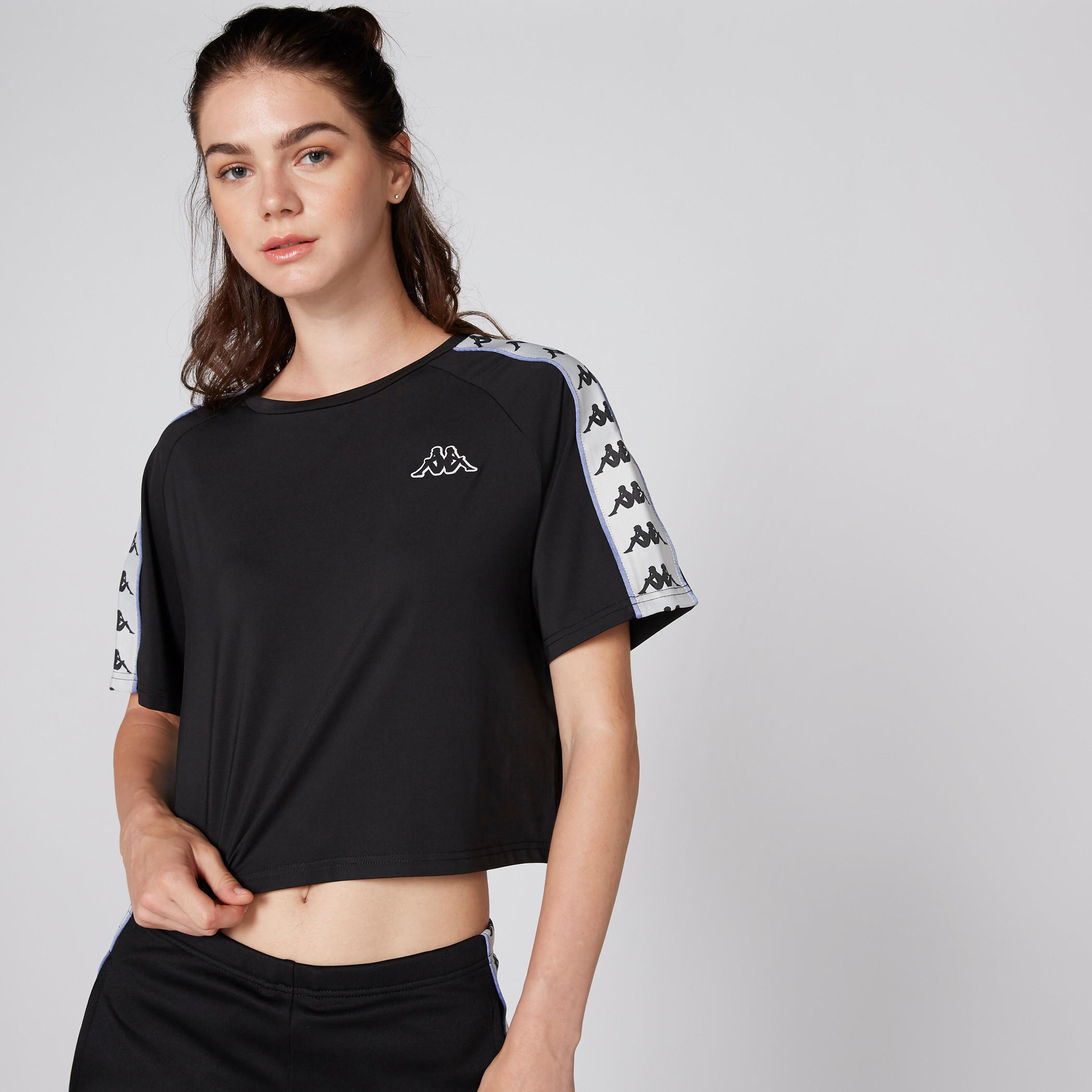تيشيرت قصير بياقة مستديرة وأكمام قصيرة وطبعات من كابا-women-clothing-sportswearandactivewear-tshirtsandvests-image-1