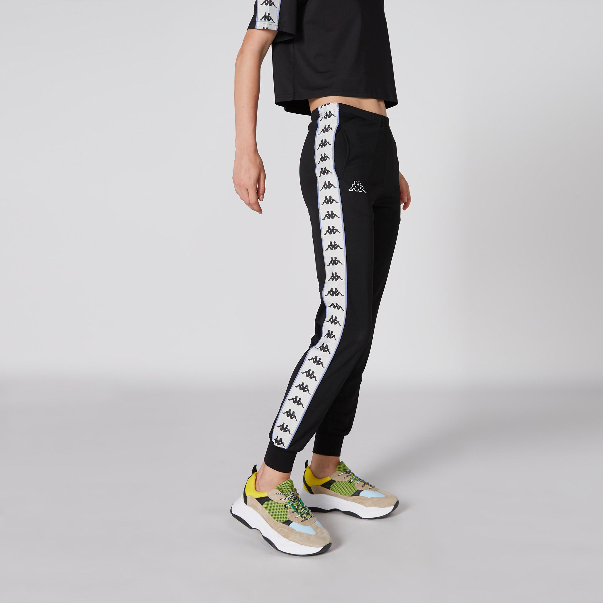 بنطال رياضي طويل بجيوب من كابا-women-clothing-sportswearandactivewear-bottoms-image-1