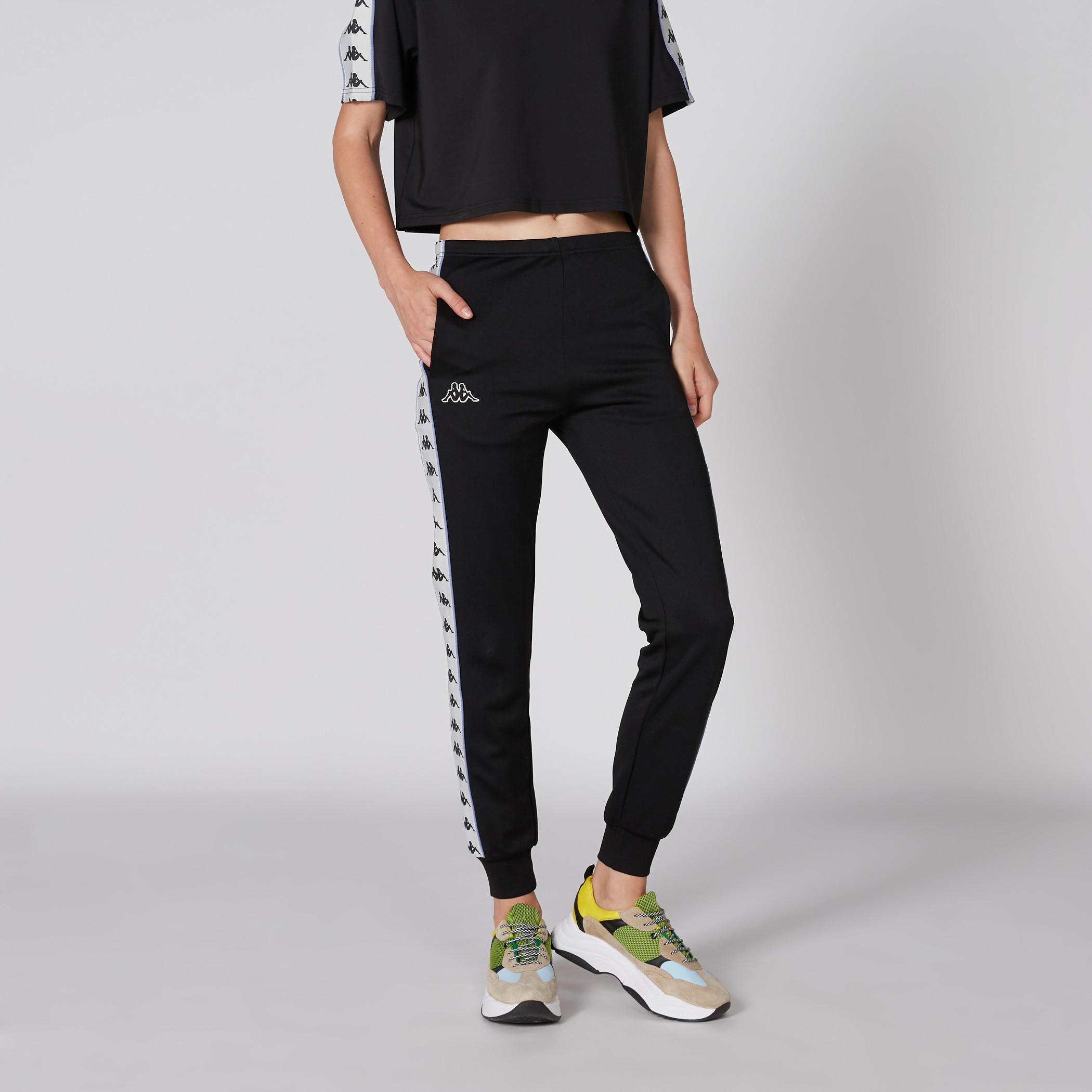 بنطال رياضي طويل بجيوب من كابا-women-clothing-sportswearandactivewear-bottoms-image-4
