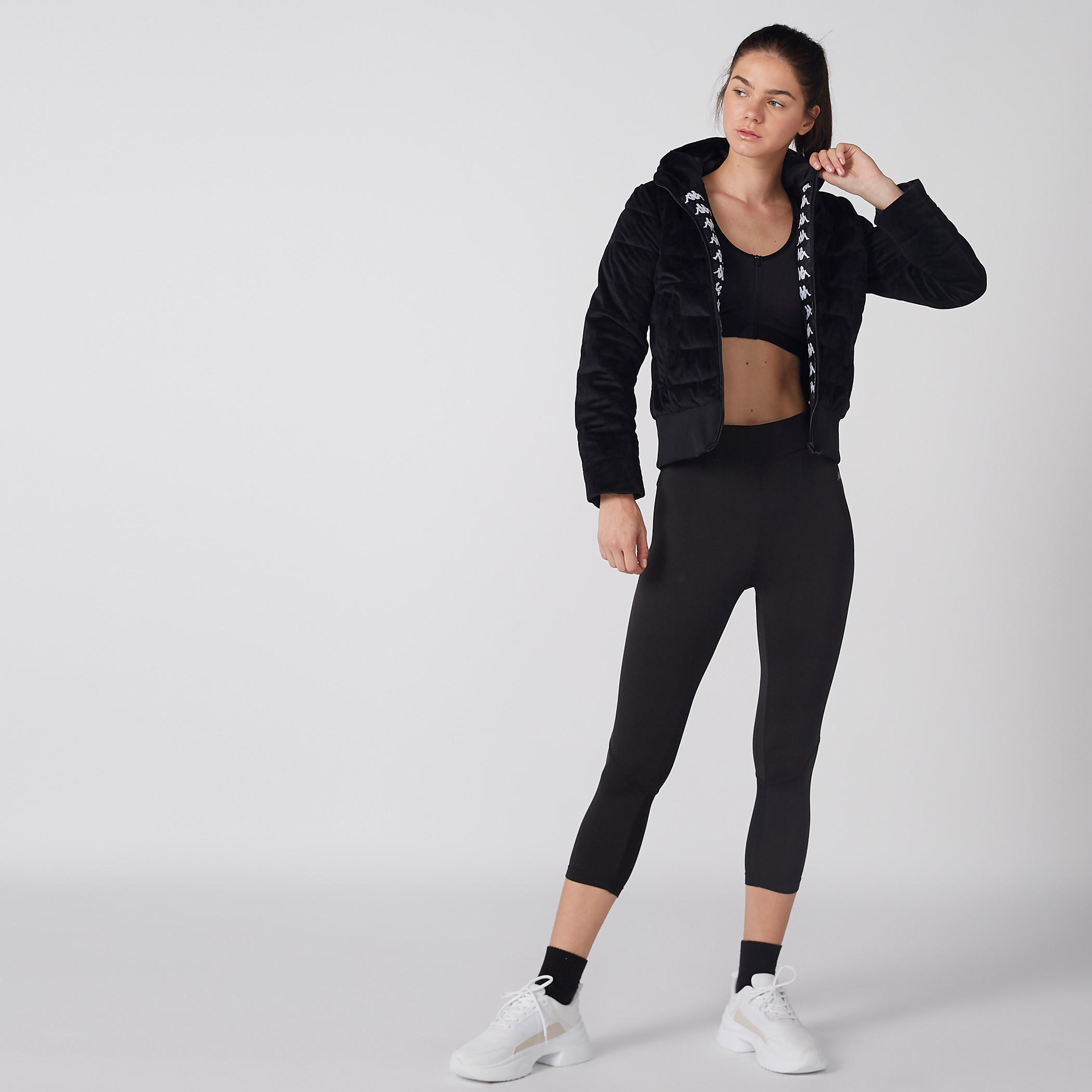 جاكيت مبطّن بقبعة وأكمام طويلة وسحّاب إغلاق من كابا-women-clothing-sportswearandactivewear-coatsandjackets-jackets-image-2