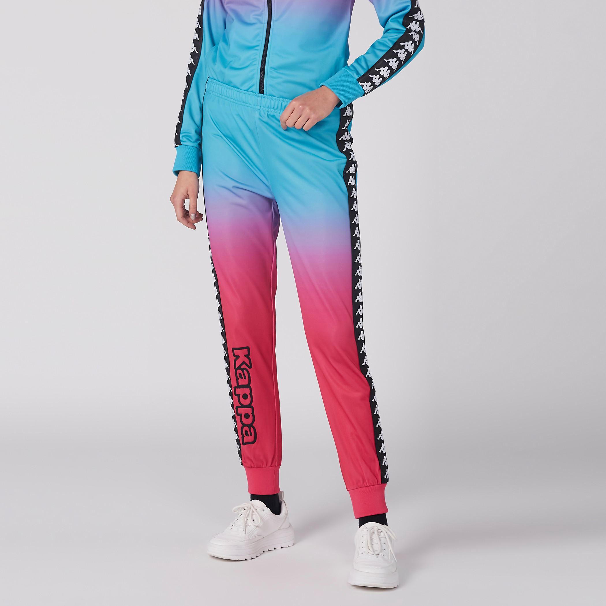 بنطال رياضي بخصر مطّاطي وطبعات من كابا-women-clothing-sportswearandactivewear-bottoms-image-2