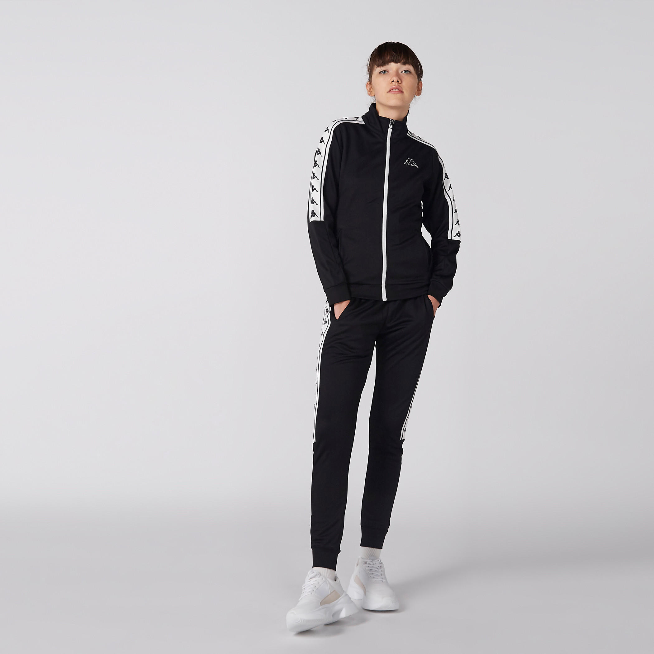 بدلة رياضية من كابا-women-clothing-sportswearandactivewear-trackpantsandtracksuits-image-1