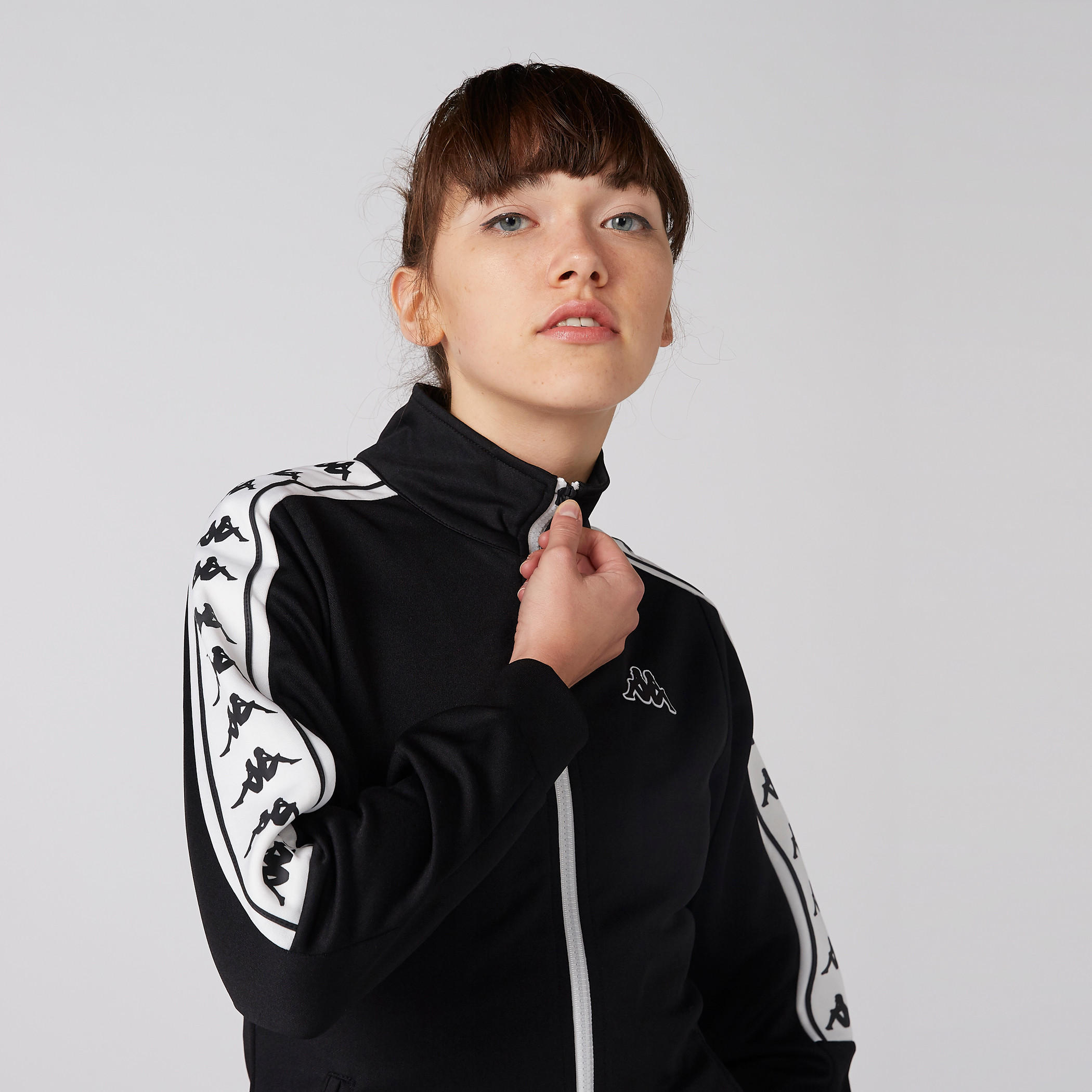 بدلة رياضية من كابا-women-clothing-sportswearandactivewear-trackpantsandtracksuits-image-2