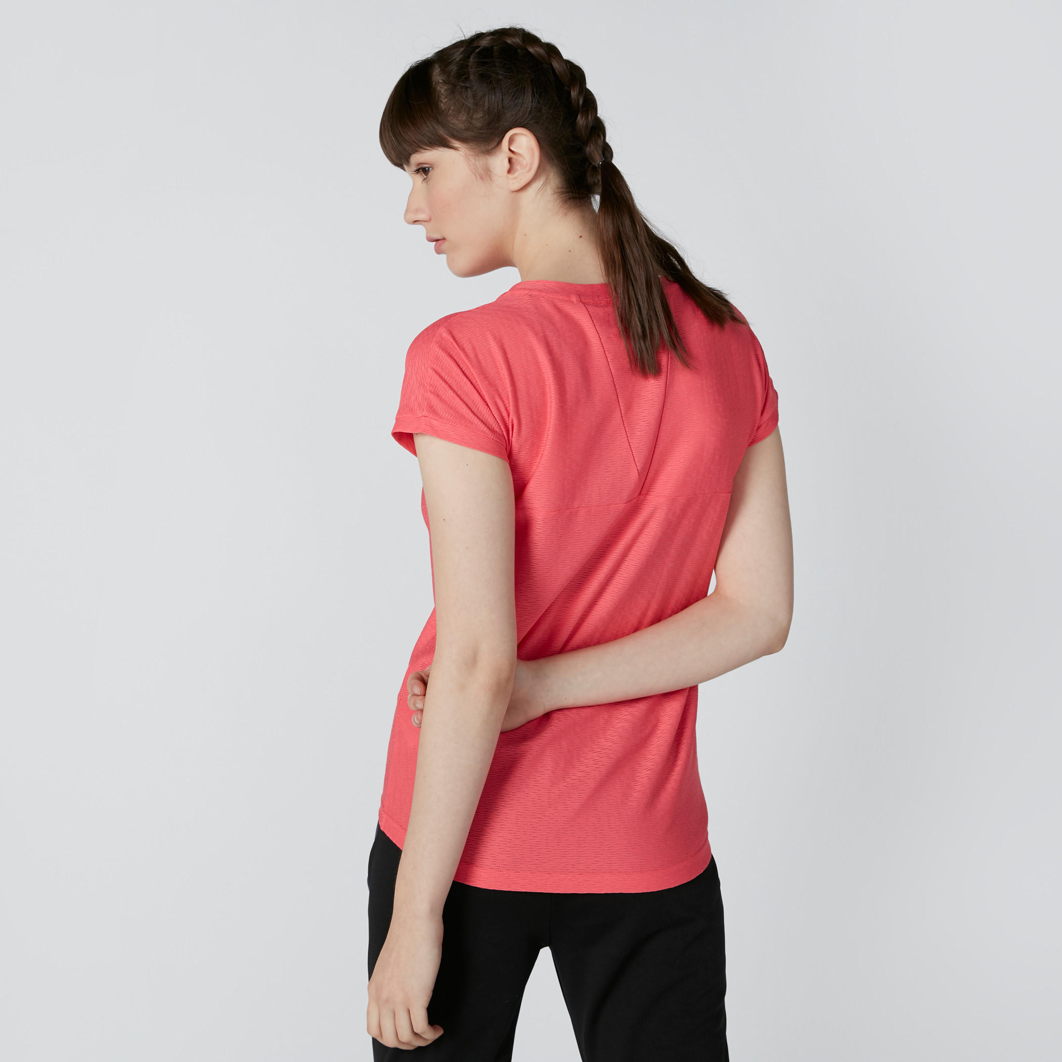 تيشيرت بياقة مستديرة وأكمام قصيرة من كابا-women-clothing-sportswearandactivewear-tshirtsandvests-image-2