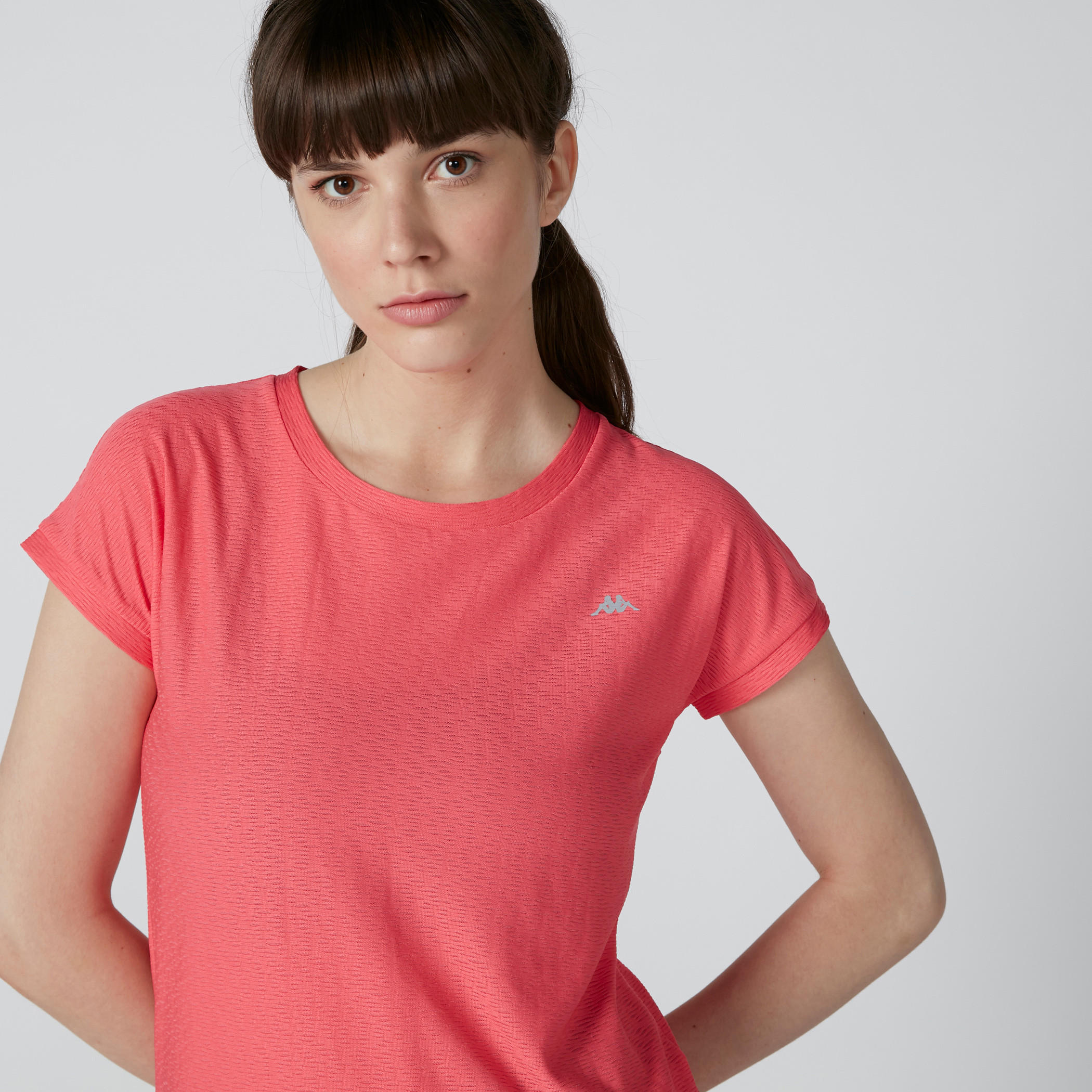 تيشيرت بياقة مستديرة وأكمام قصيرة من كابا-women-clothing-sportswearandactivewear-tshirtsandvests-image-3