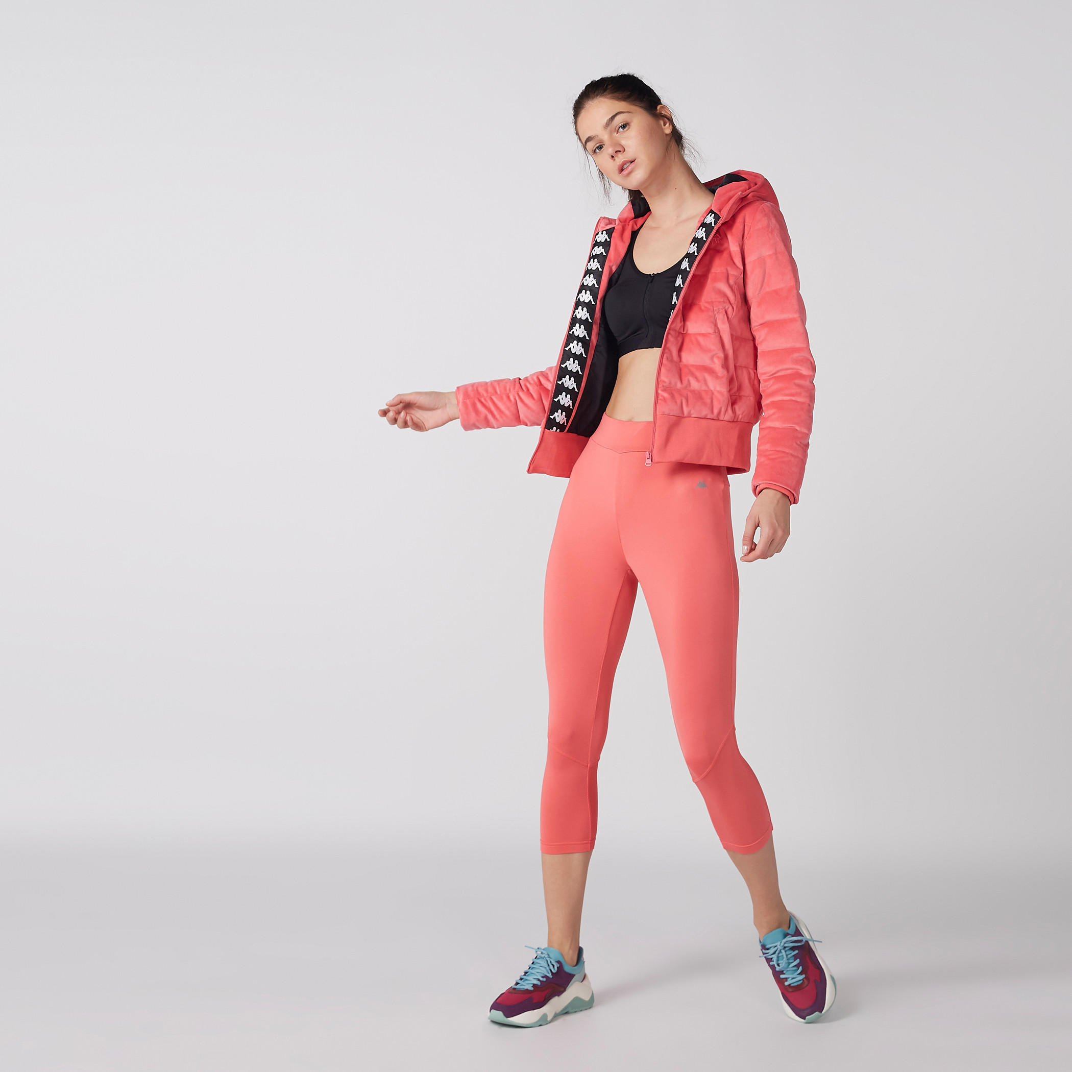 بنطال ليقنز 3/4 بخصر مطاطي من كابا-women-clothing-sportswearandactivewear-bottoms-image-1