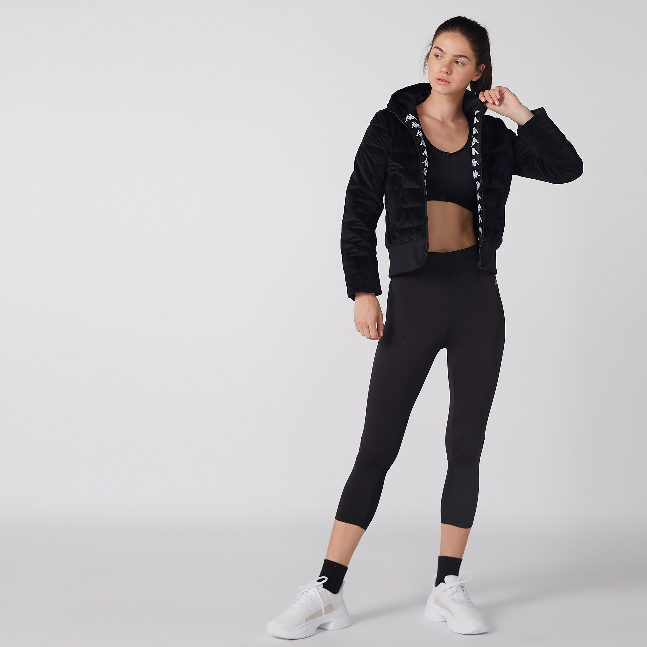 بنطال ليقنز 3/4 بخصر مطاطي من كابا-women-clothing-sportswearandactivewear-bottoms-image-4
