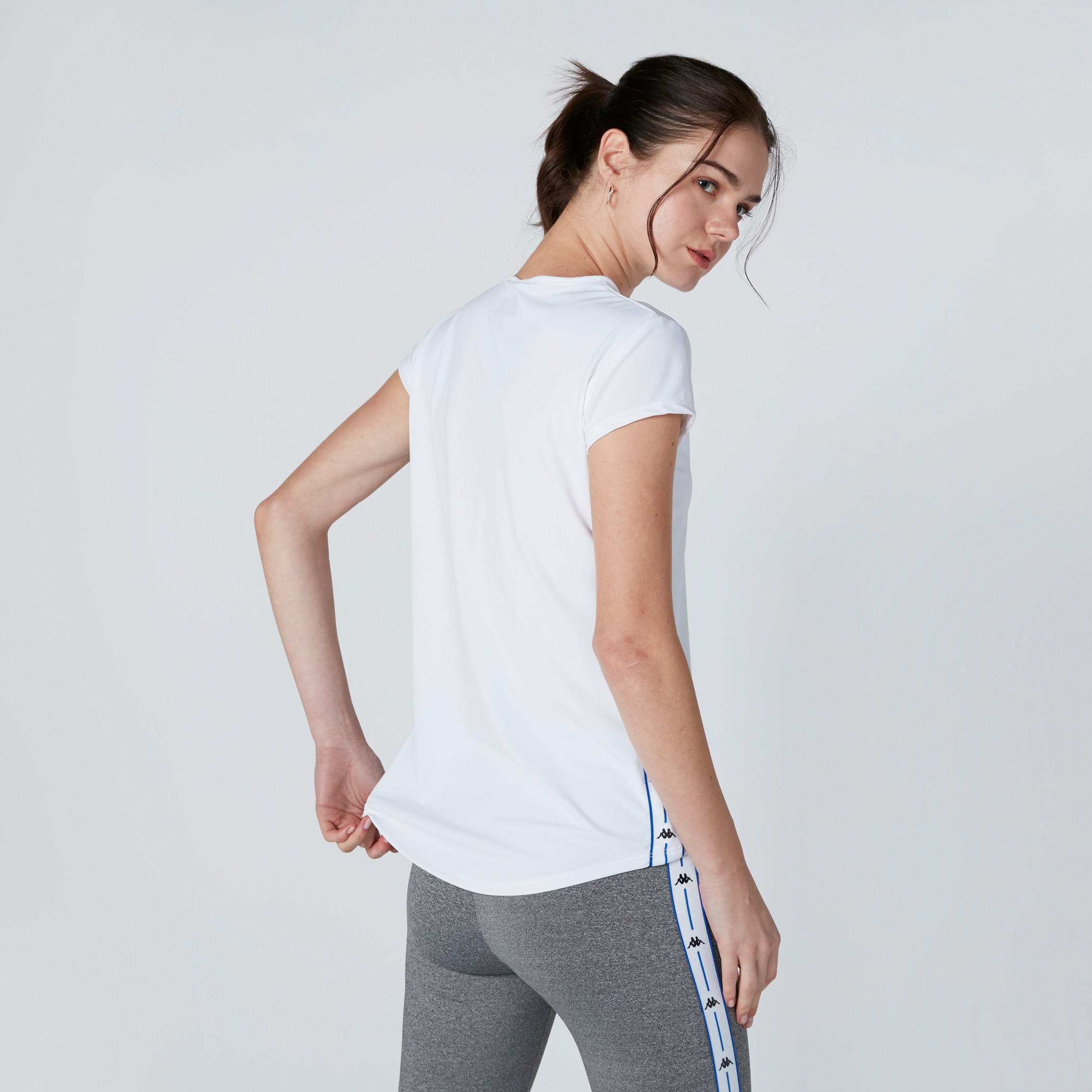 تيشيرت بياقة مستديرة من كابا-women-clothing-sportswearandactivewear-tshirtsandvests-image-2