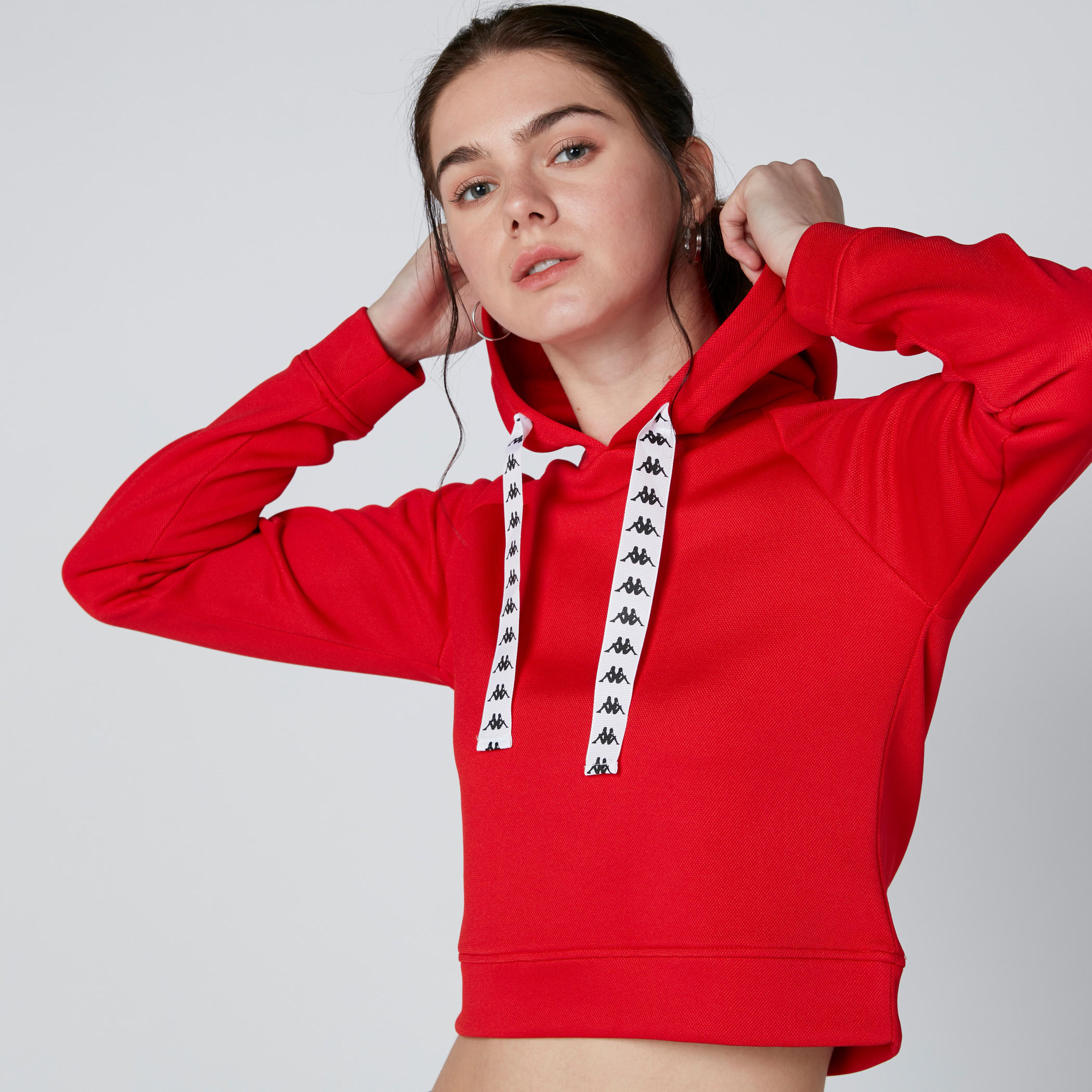 سويت شيرت قصير من كابا-women-clothing-sportswearandactivewear-hoodiesandsweatshirts-image-4