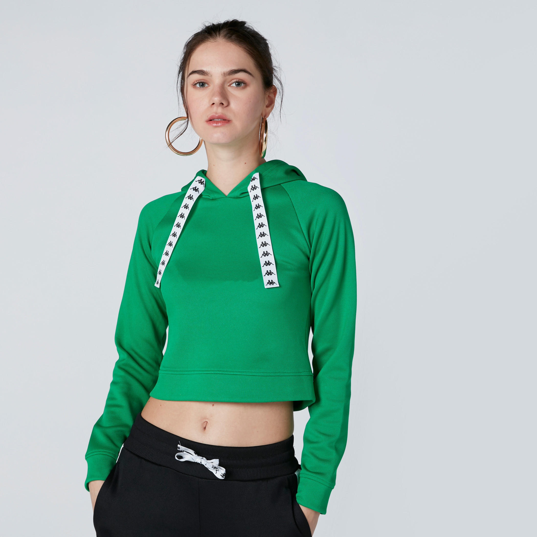 سويت شيرت قصير من كابا-women-clothing-sportswearandactivewear-hoodiesandsweatshirts-image-1