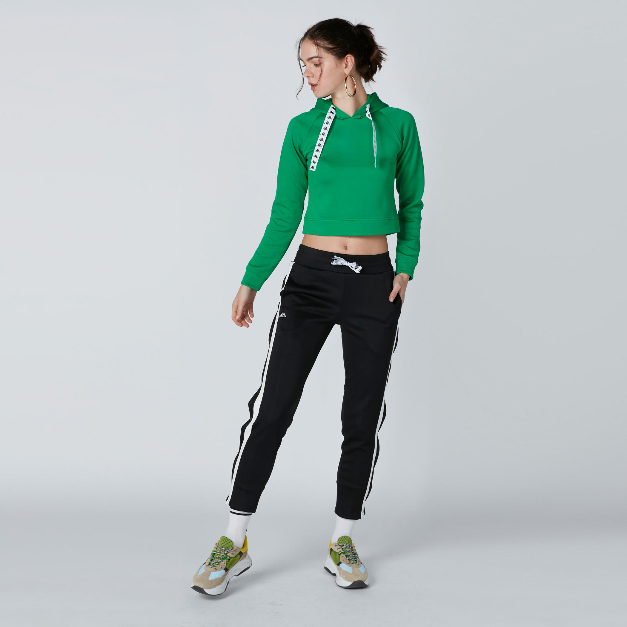 سويت شيرت قصير من كابا-women-clothing-sportswearandactivewear-hoodiesandsweatshirts-image-3