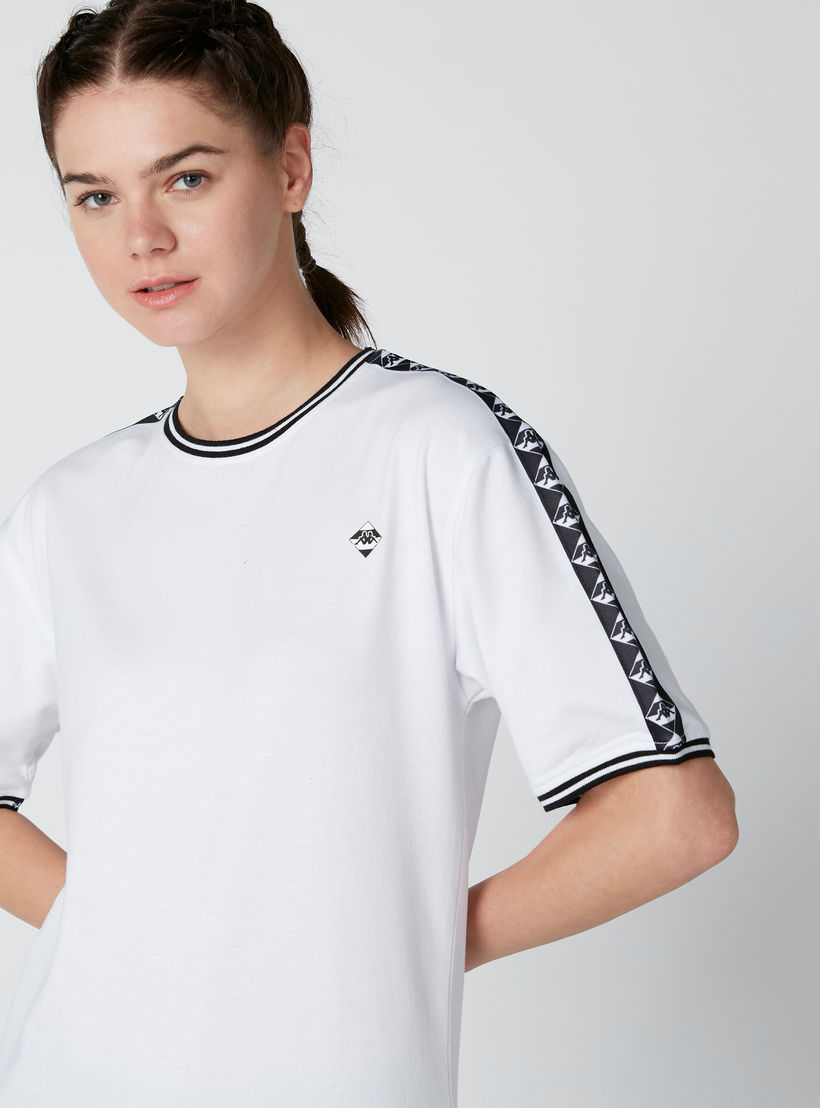 تيشيرت مستدام بشريطة من كابا-women-clothing-sportswearandactivewear-tshirtsandvests-image-4