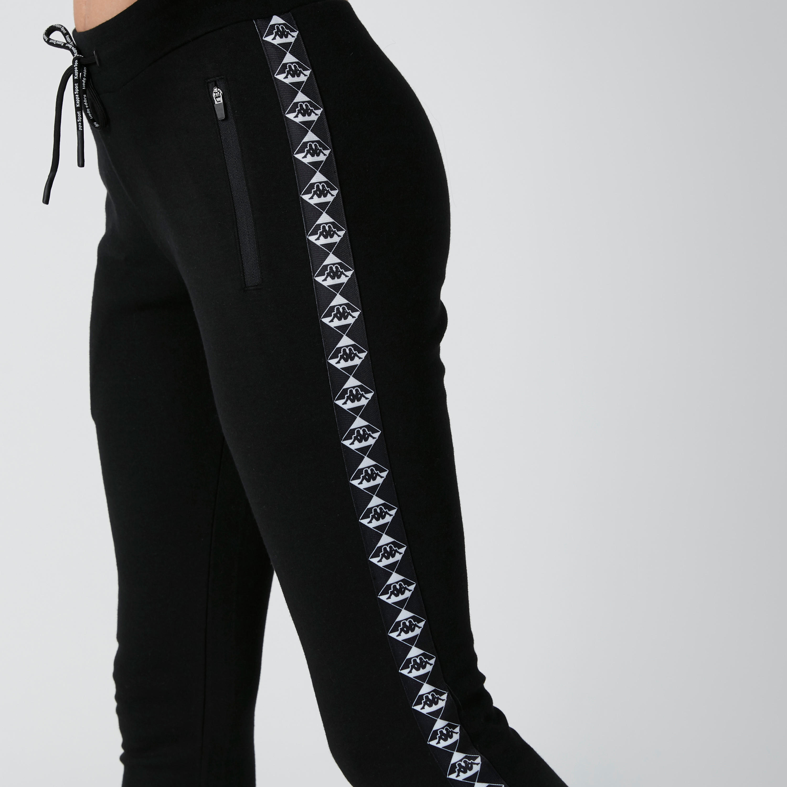 بنطال رياضي بسحّاب وشريطة بطبعات من كابا-women-clothing-sportswearandactivewear-bottoms-image-5