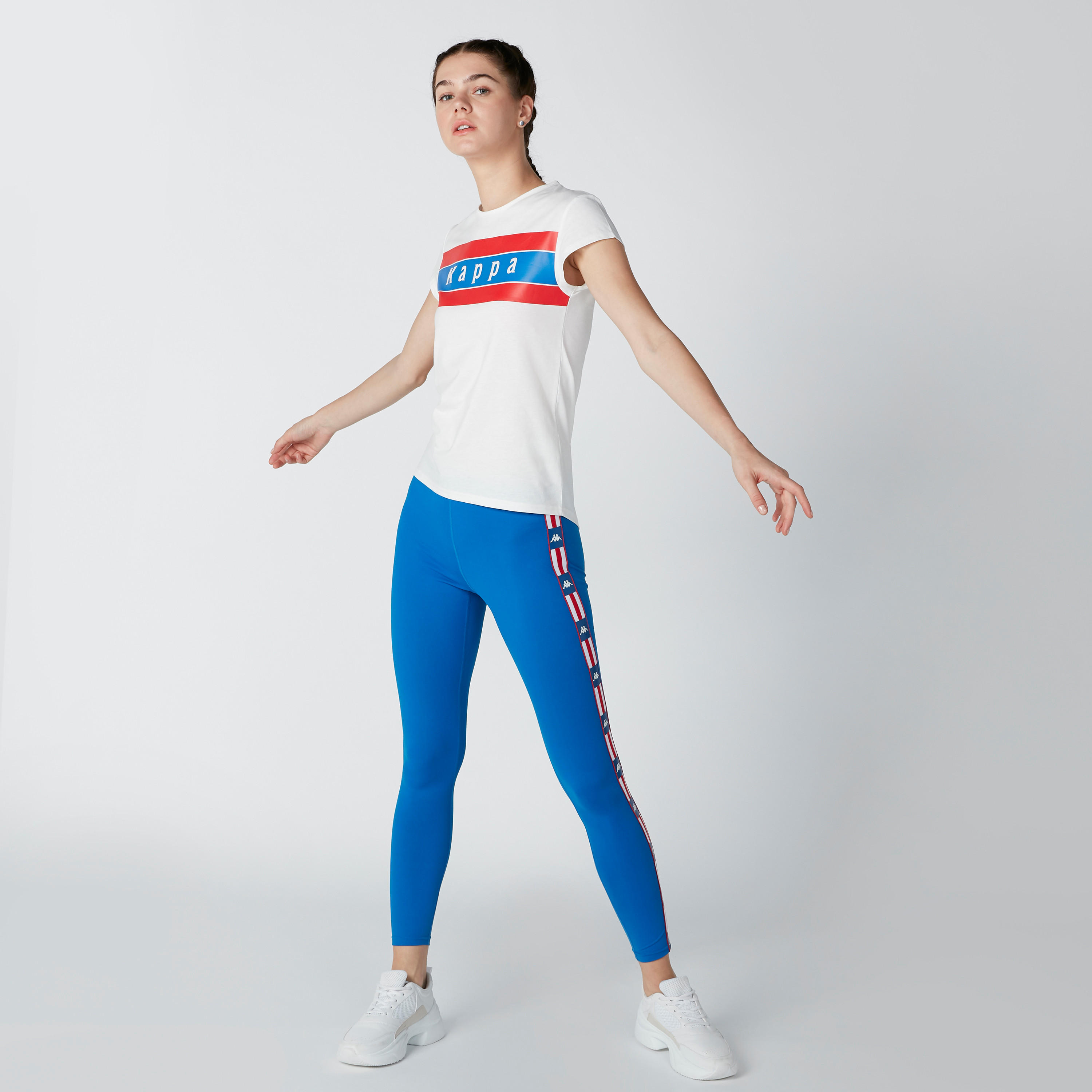 تيشيرت بياقة مستديرة وأكمام قصيرة وطبعات من كابا-women-clothing-sportswearandactivewear-tshirtsandvests-image-2