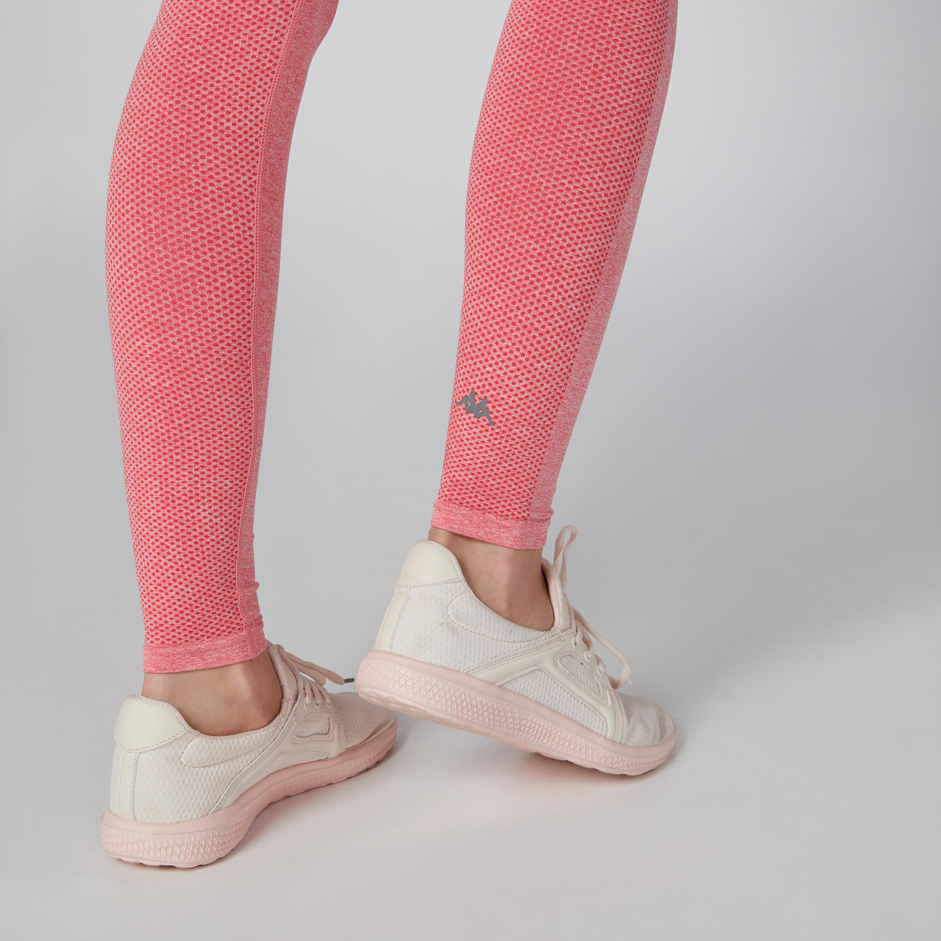 بنطال محبوك بخصر مطاطي من كابا-women-clothing-sportswearandactivewear-bottoms-image-5