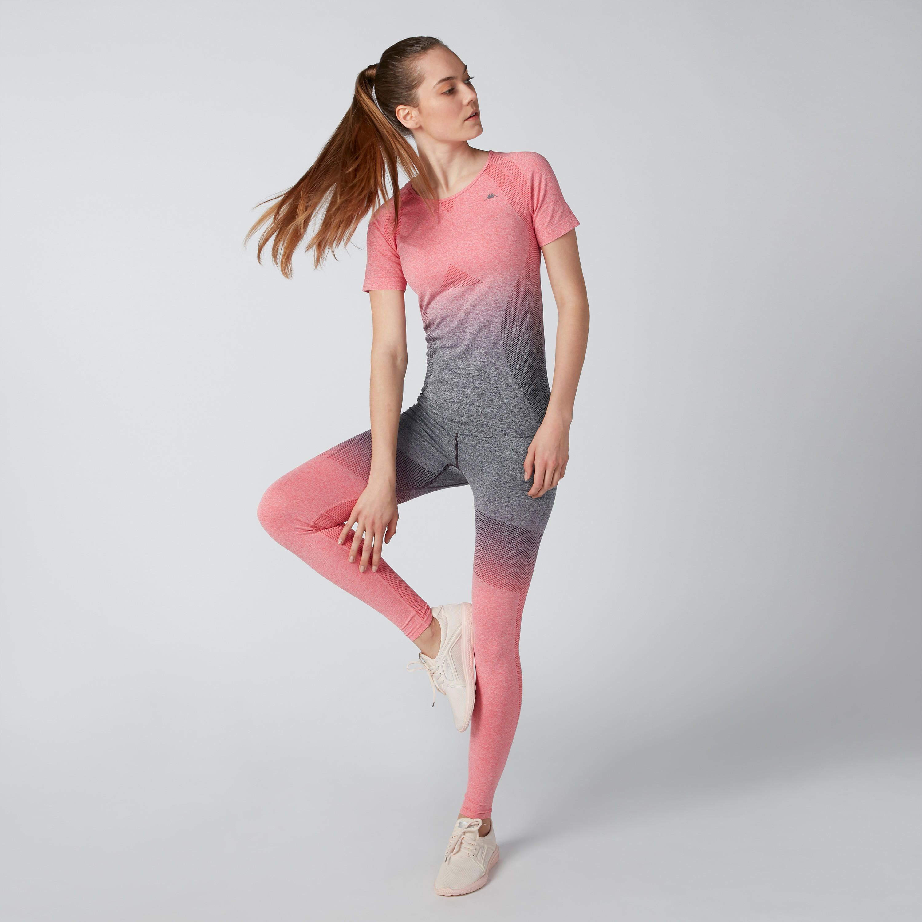 بنطال محبوك بخصر مطاطي من كابا-women-clothing-sportswearandactivewear-bottoms-image-6