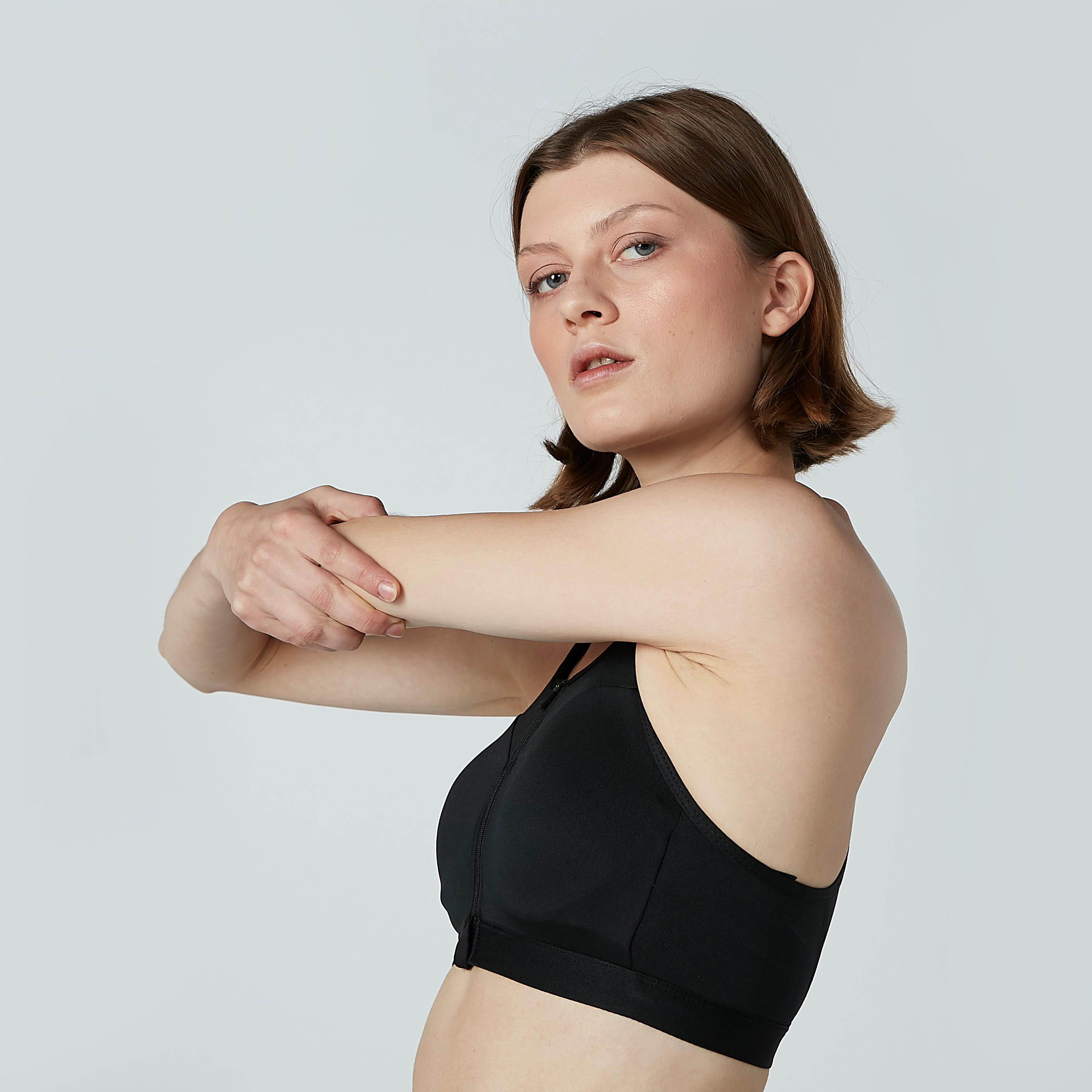 صدرية رياضية بظهر ريسر وسحّاب إغلاق من كابا-sports-women-clothing-sportsbras-image-5
