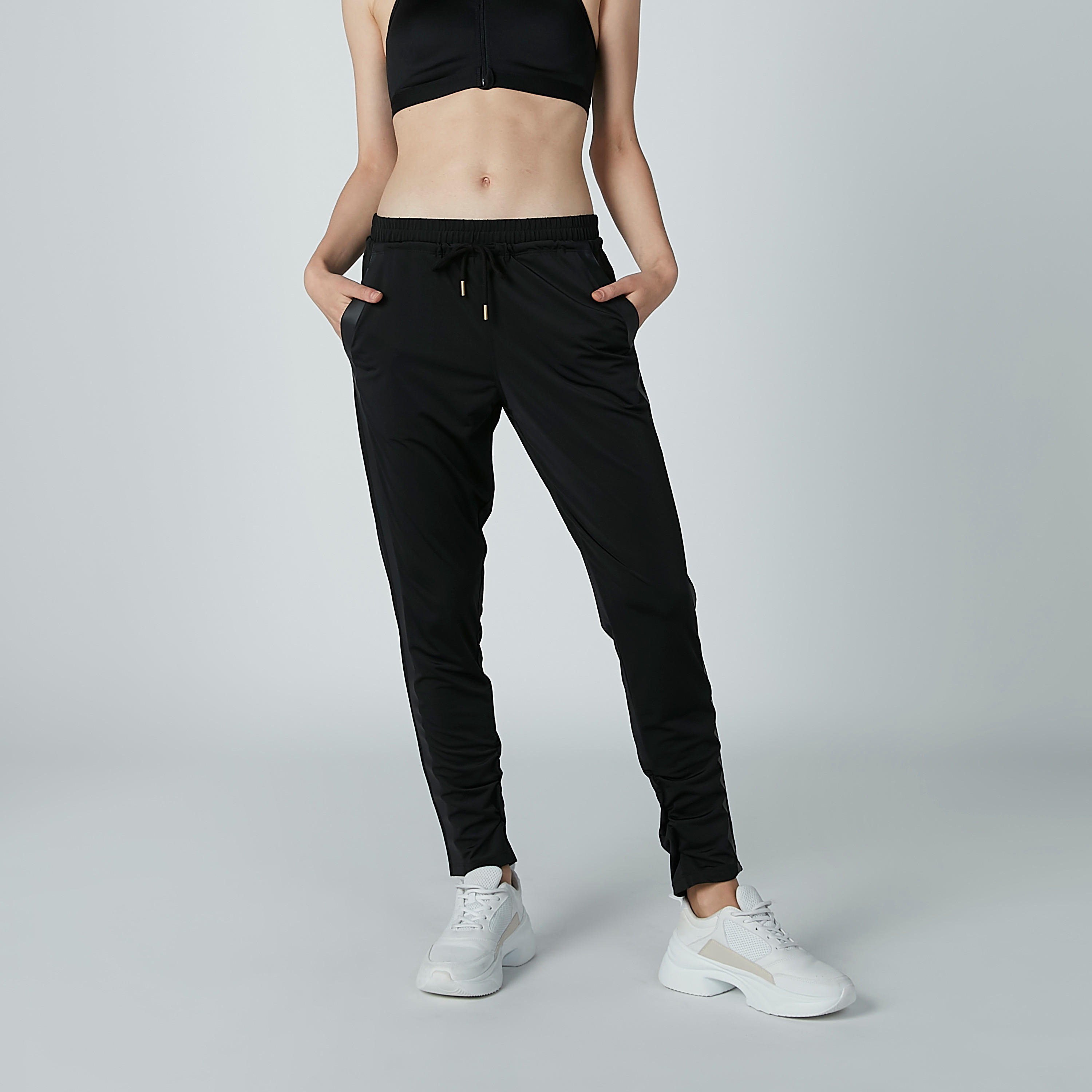 بنطال رياضي برباط وشريطة من كابا-women-clothing-sportswearandactivewear-bottoms-image-4