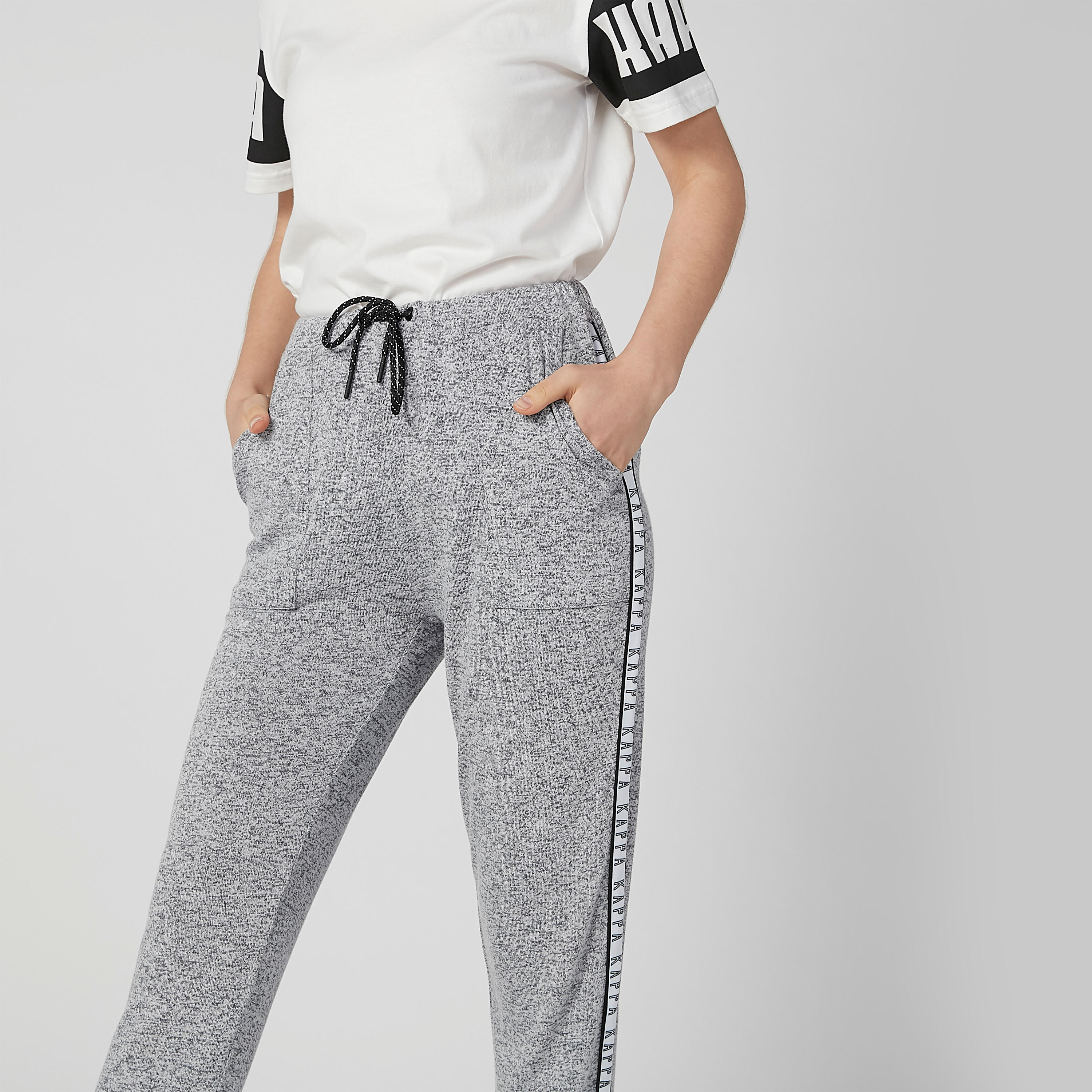 بنطال رياضي طويل بجيوب وشريطة من كابا-women-clothing-bottoms-joggers-image-4