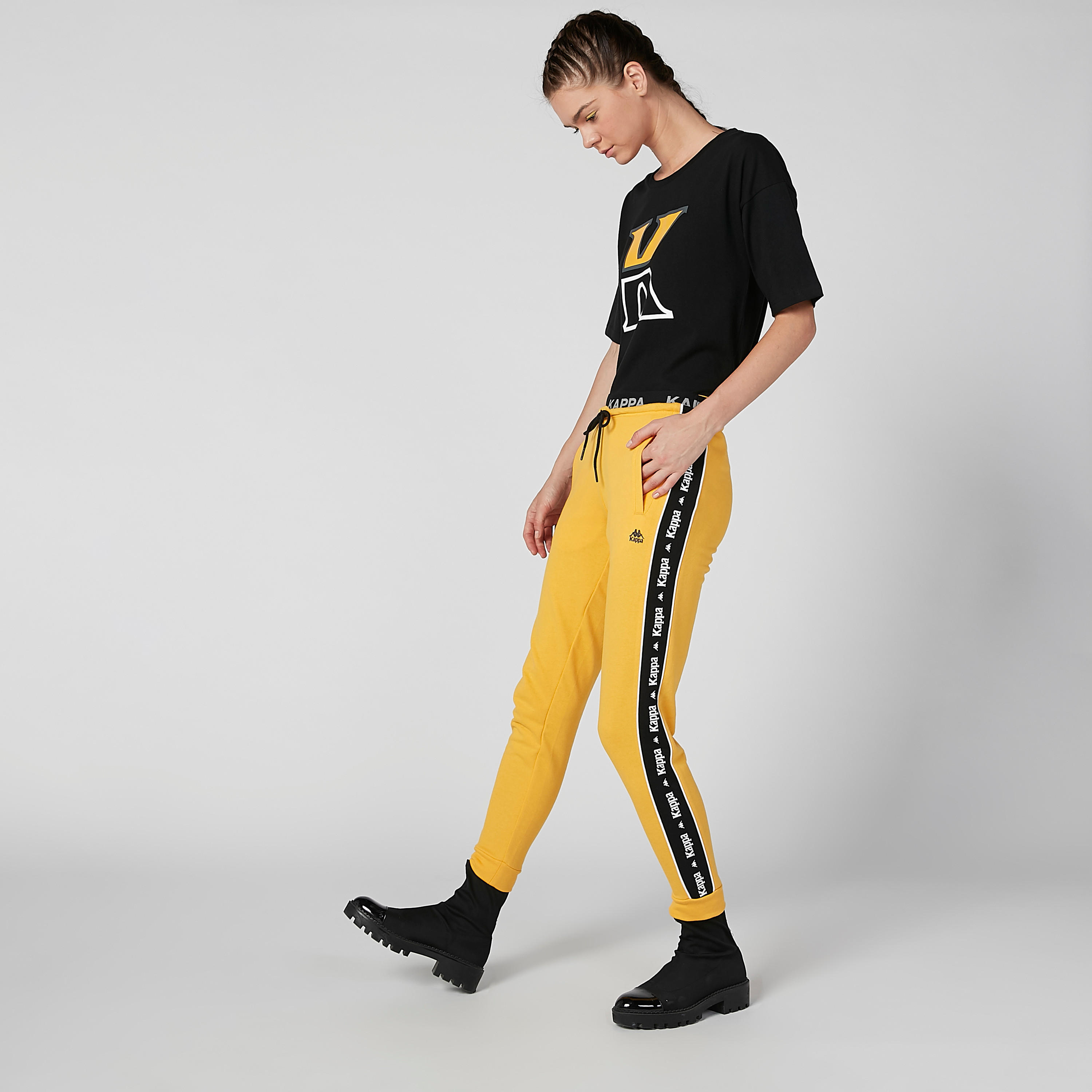 بنطال رياضي طويل برباط وشريطة بطبعات من كابا-women-clothing-bottoms-joggers-image-4