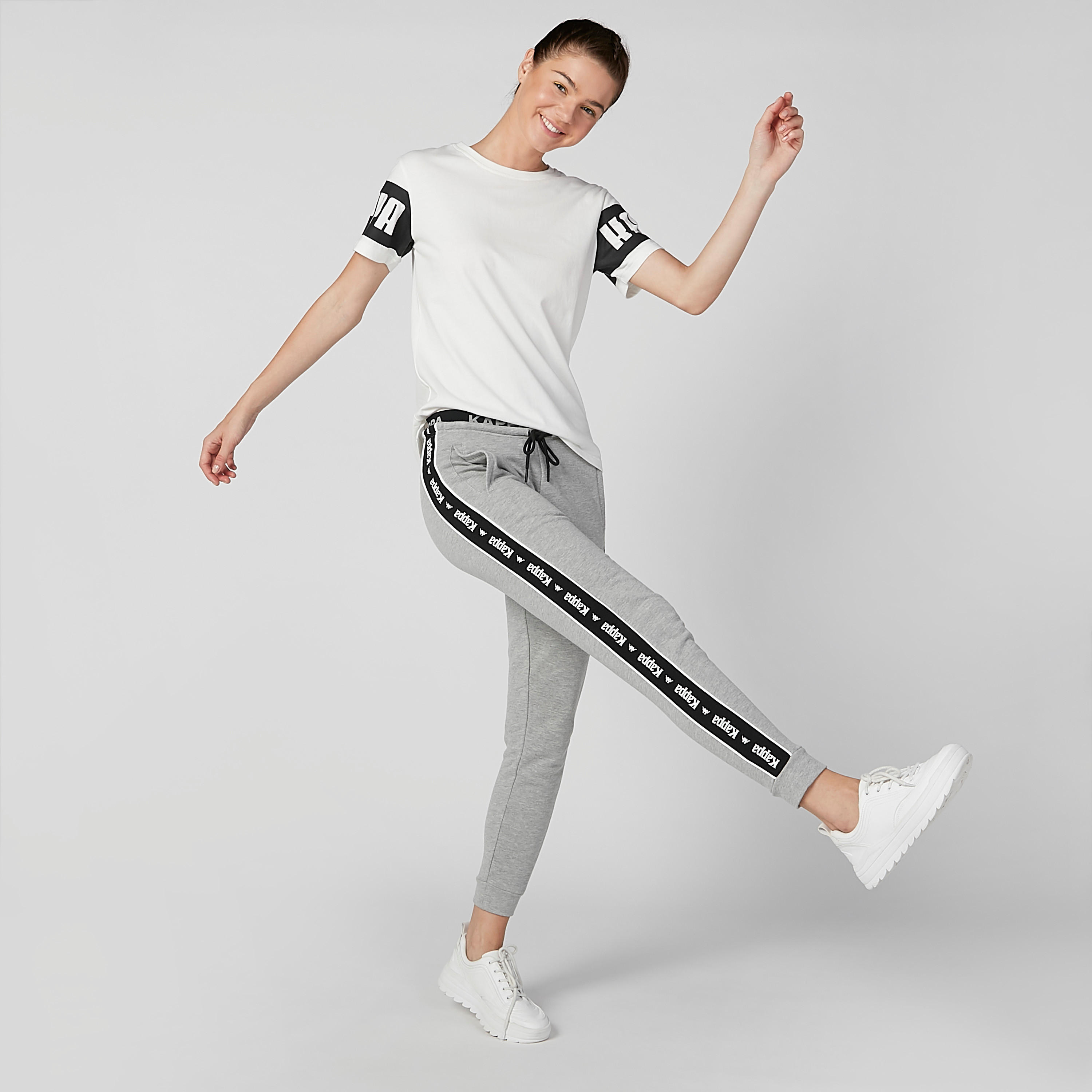 بنطال رياضي طويل بجيوب وشريطة بطبعات من كابا-women-clothing-bottoms-joggers-image-2