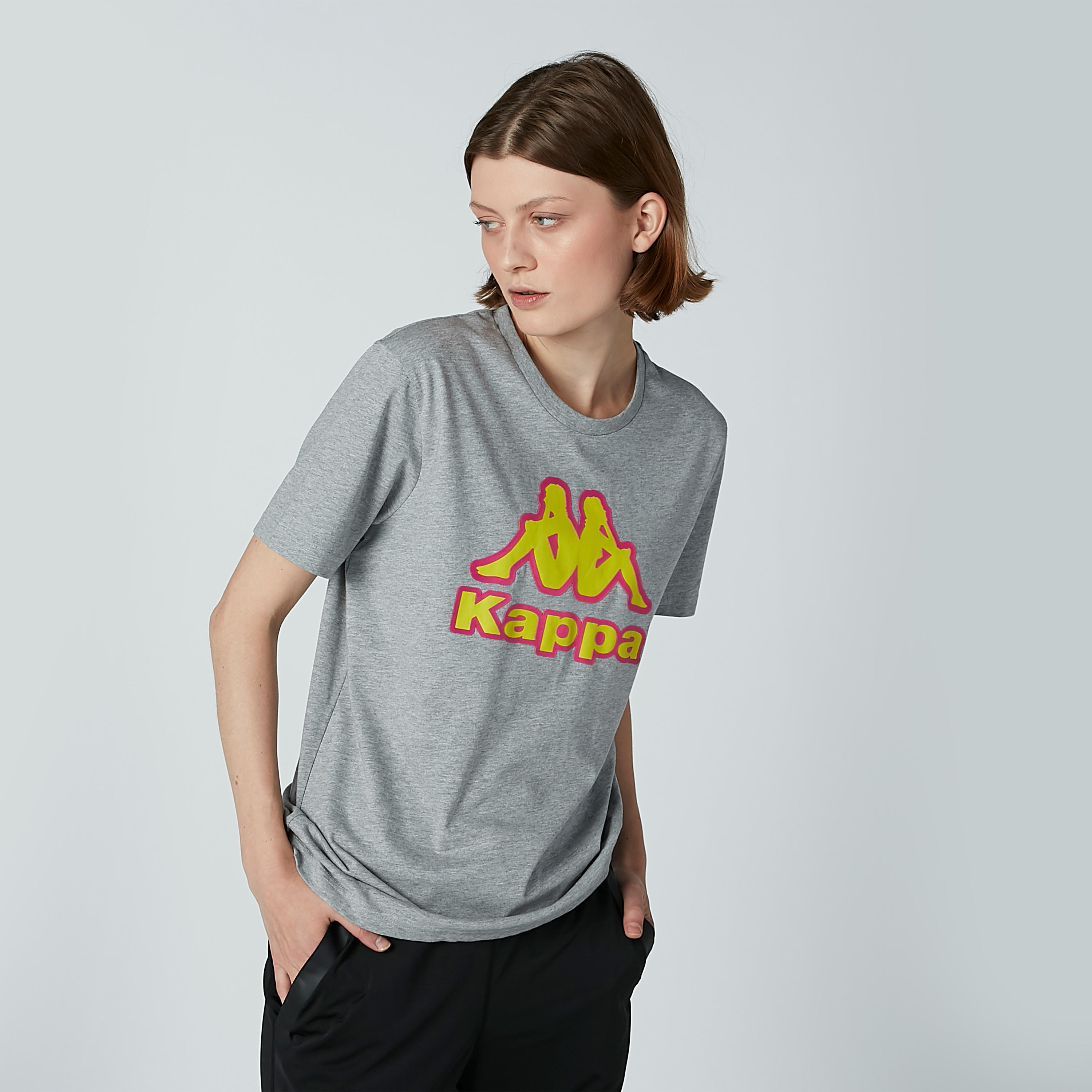 تيشيرت بياقة مستديرة وأكمام قصيرة وطبعات من كابا-women-clothing-sportswearandactivewear-tshirtsandvests-image-1