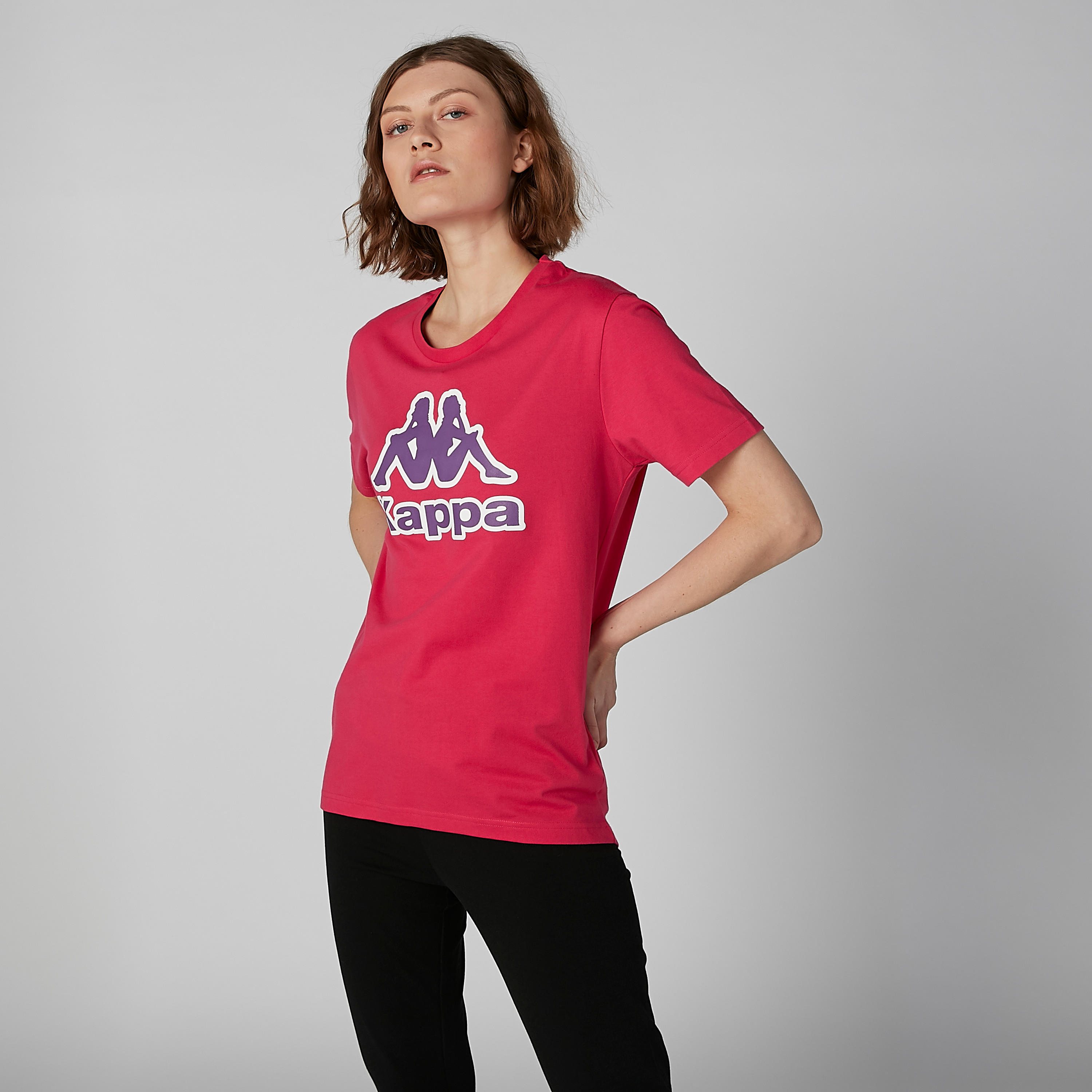 تيشيرت بياقة مستديرة وأكمام قصيرة وطبعات من كابا-women-clothing-tshirts-image-1