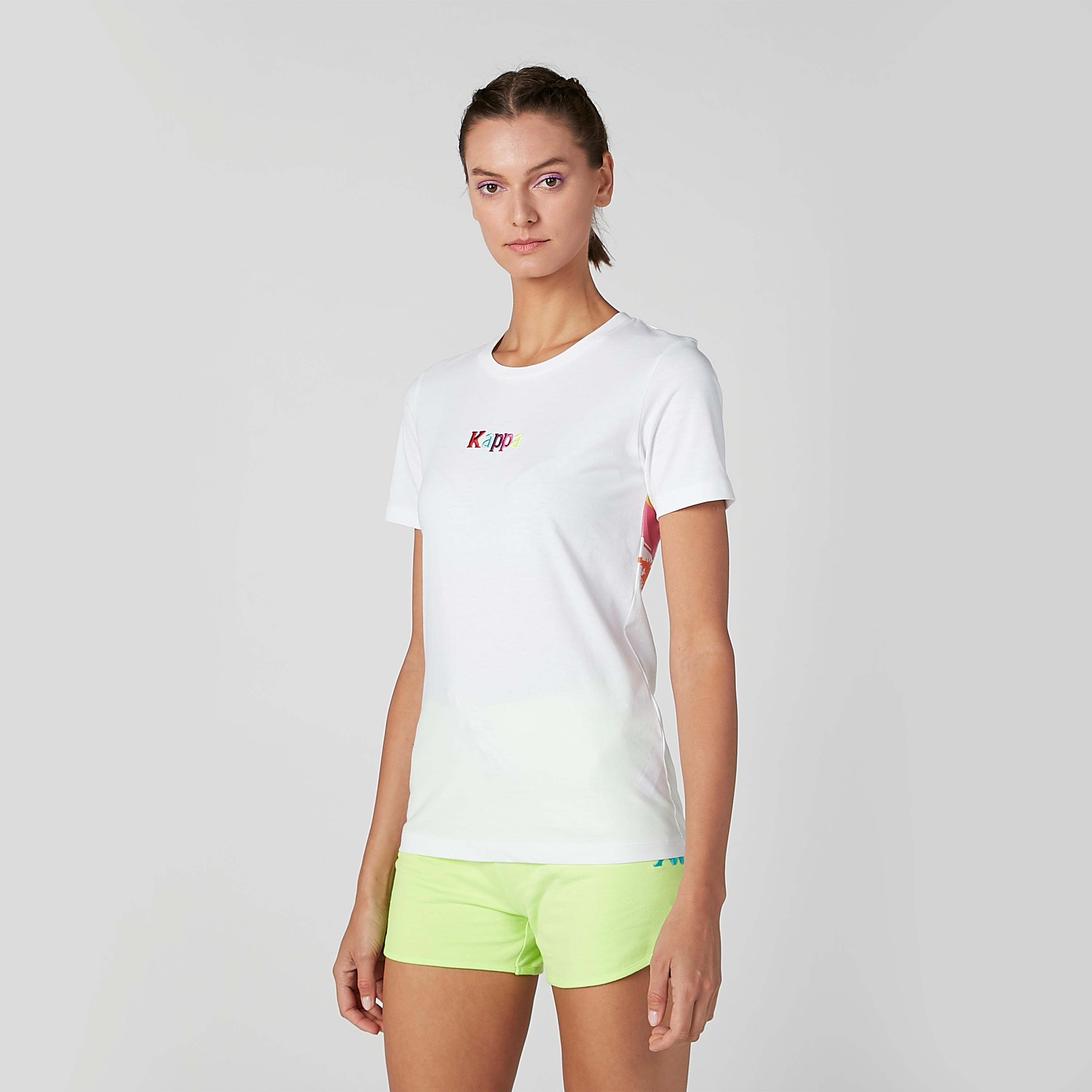 تيشيرت بياقة مستديرة وأكمام قصيرة وطبعات من كابا-women-clothing-sportswearandactivewear-tshirtsandvests-image-1