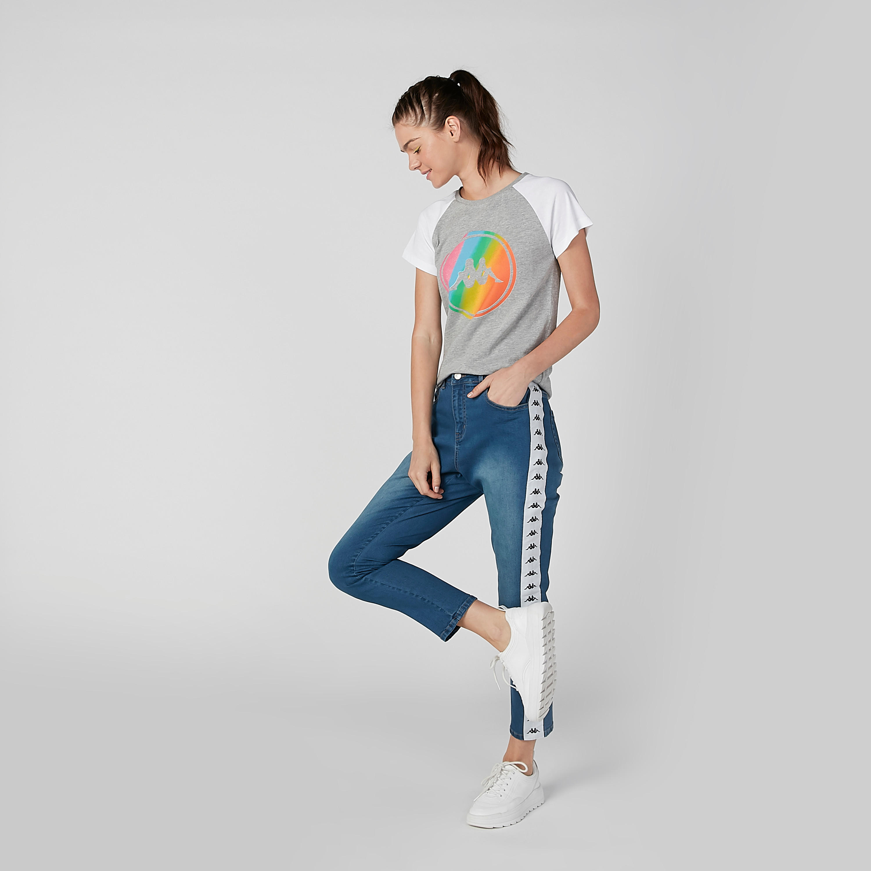 بنطال جينز قصير بجيوب وشريطة بطبعات من كابا-women-clothing-bottoms-jeans-image-2